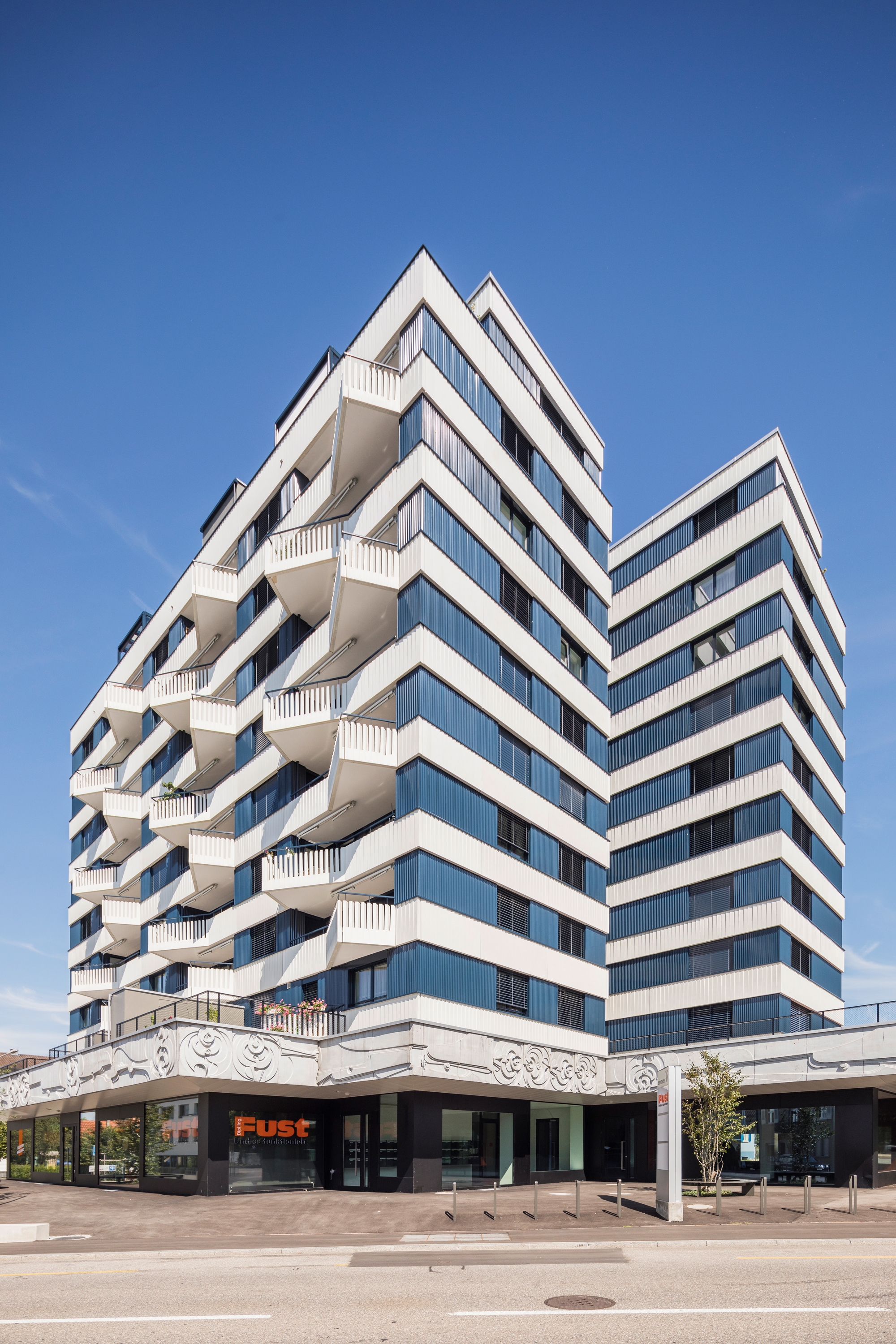 Leggi sul progetto Wohn- und Geschäftshaus Bachstrasse