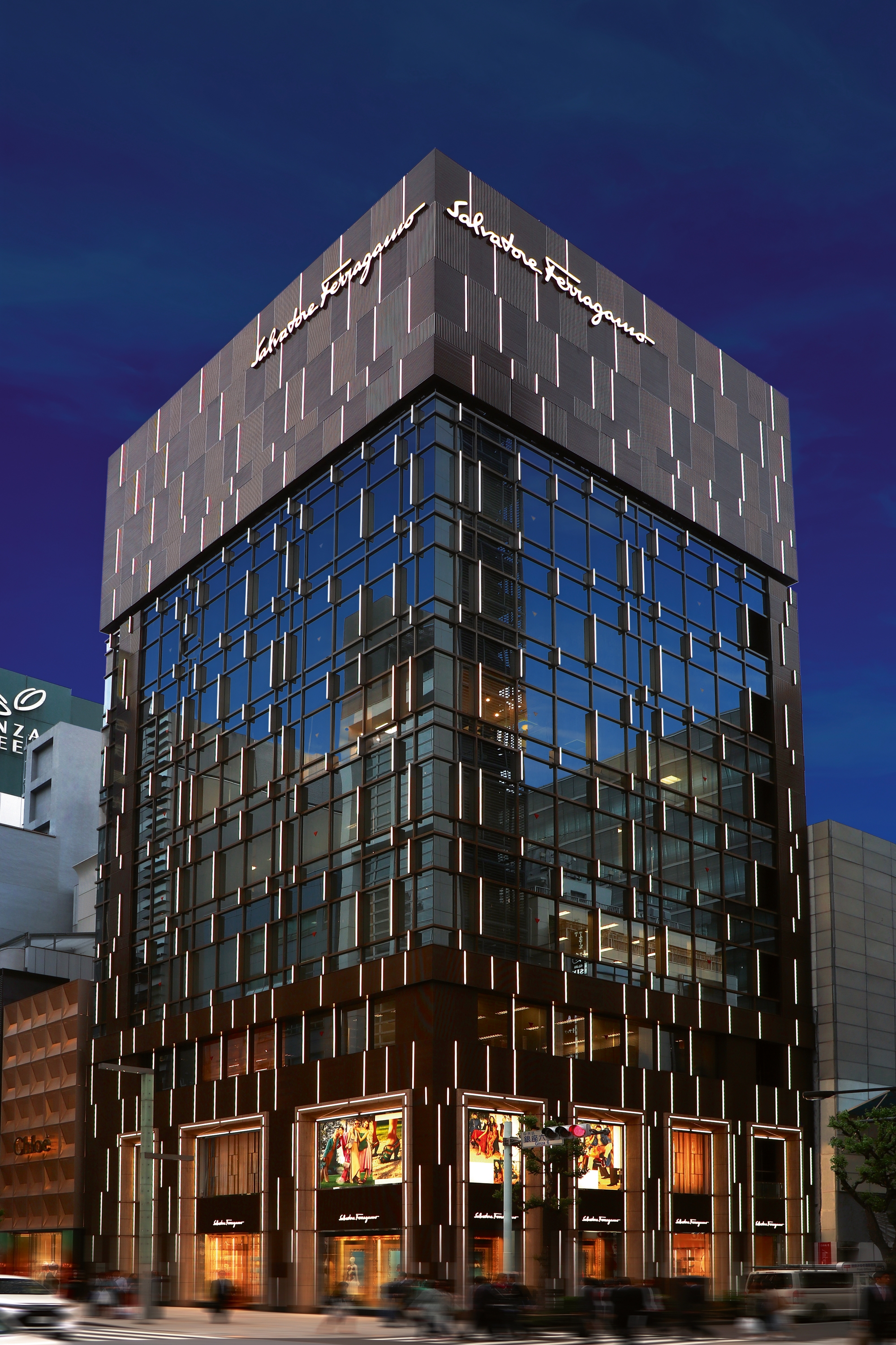 Erfahre mehr über das Projekt Salvatore Ferragamo Tokyo Ginza Flagship Store