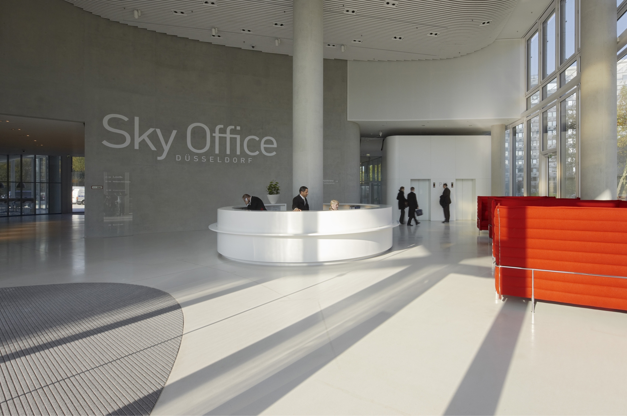Lees oor projek Sky Office Vodafone