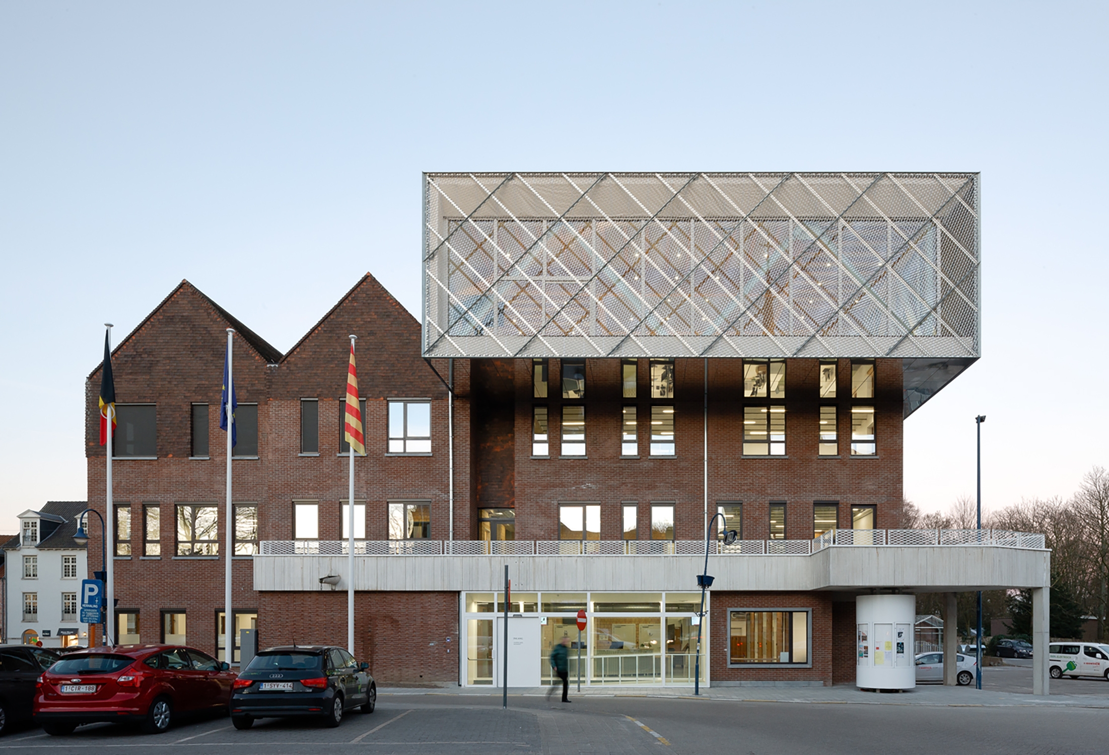 Erfahre mehr über das Projekt Kontich City Hall