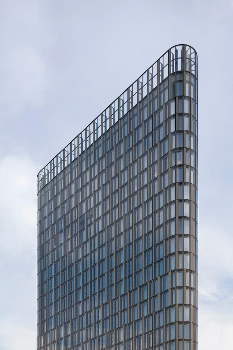 洋書 Vienna-Berlin webimage-CB73CEB4-7782-40FD-