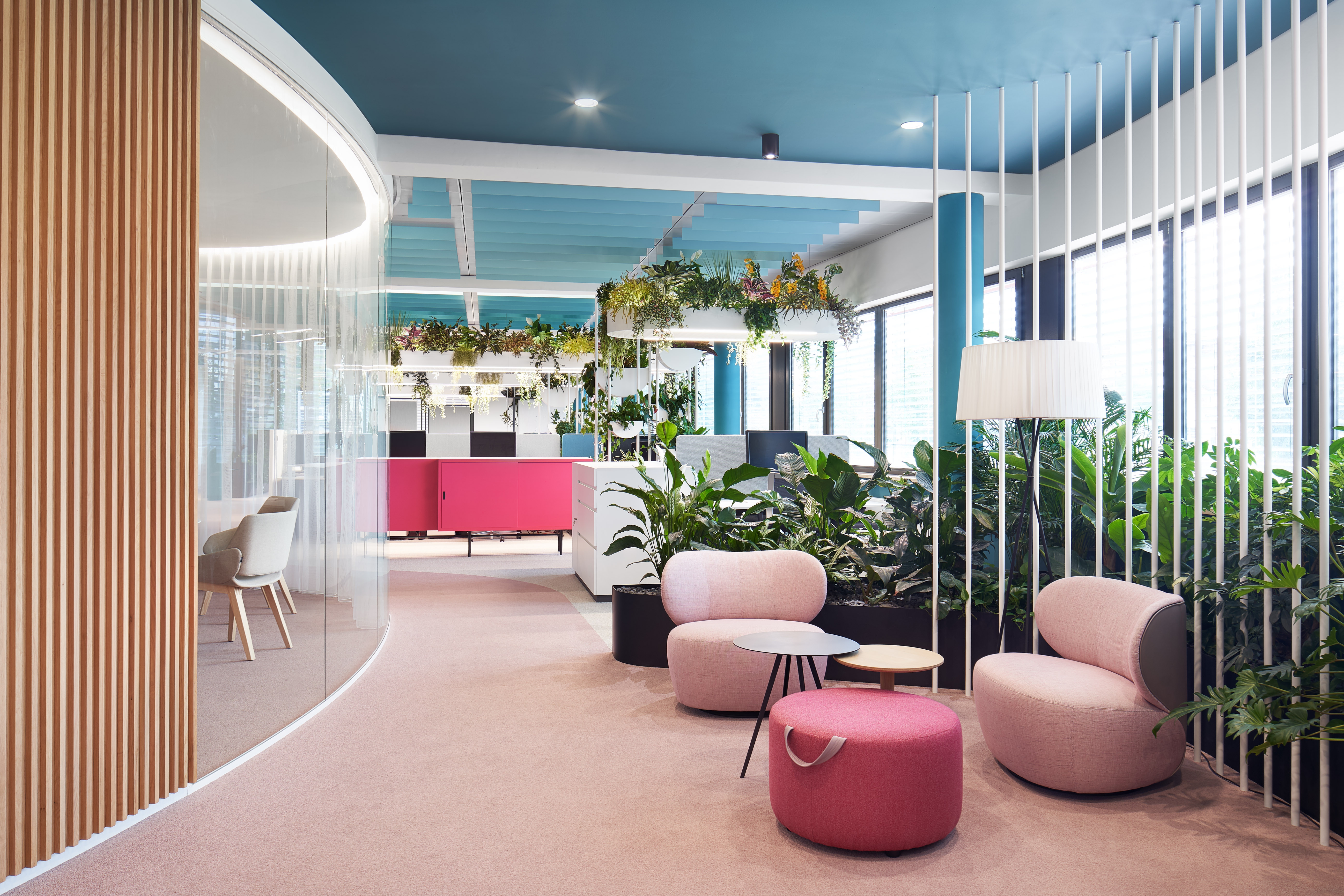 Lees oor projek The Maldives of Design - Roman Klis Design
