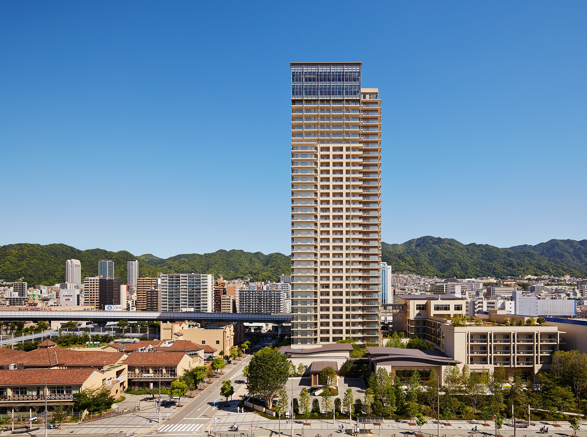 Read about project Sun City Kobe Tower