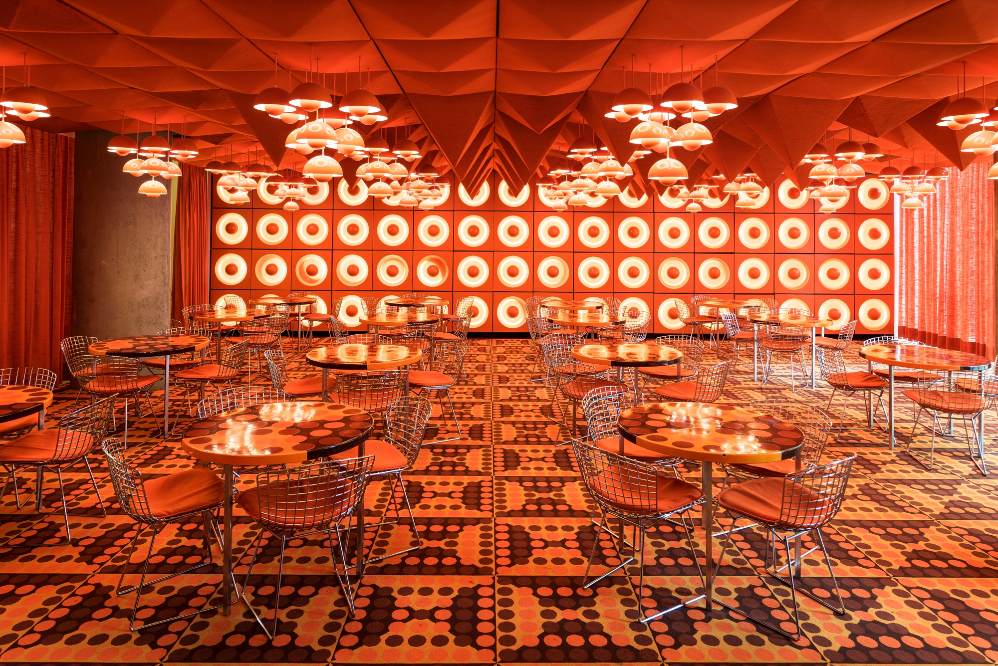 Read about project Spiegel Kantine