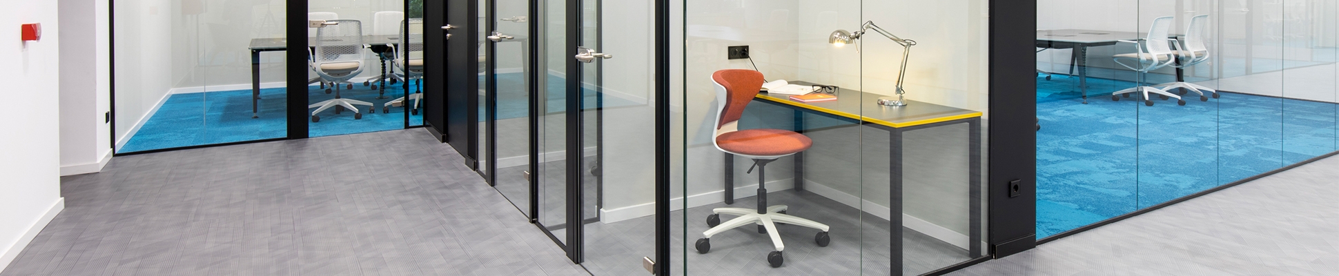 Lees oor projek Colors Coworking Area