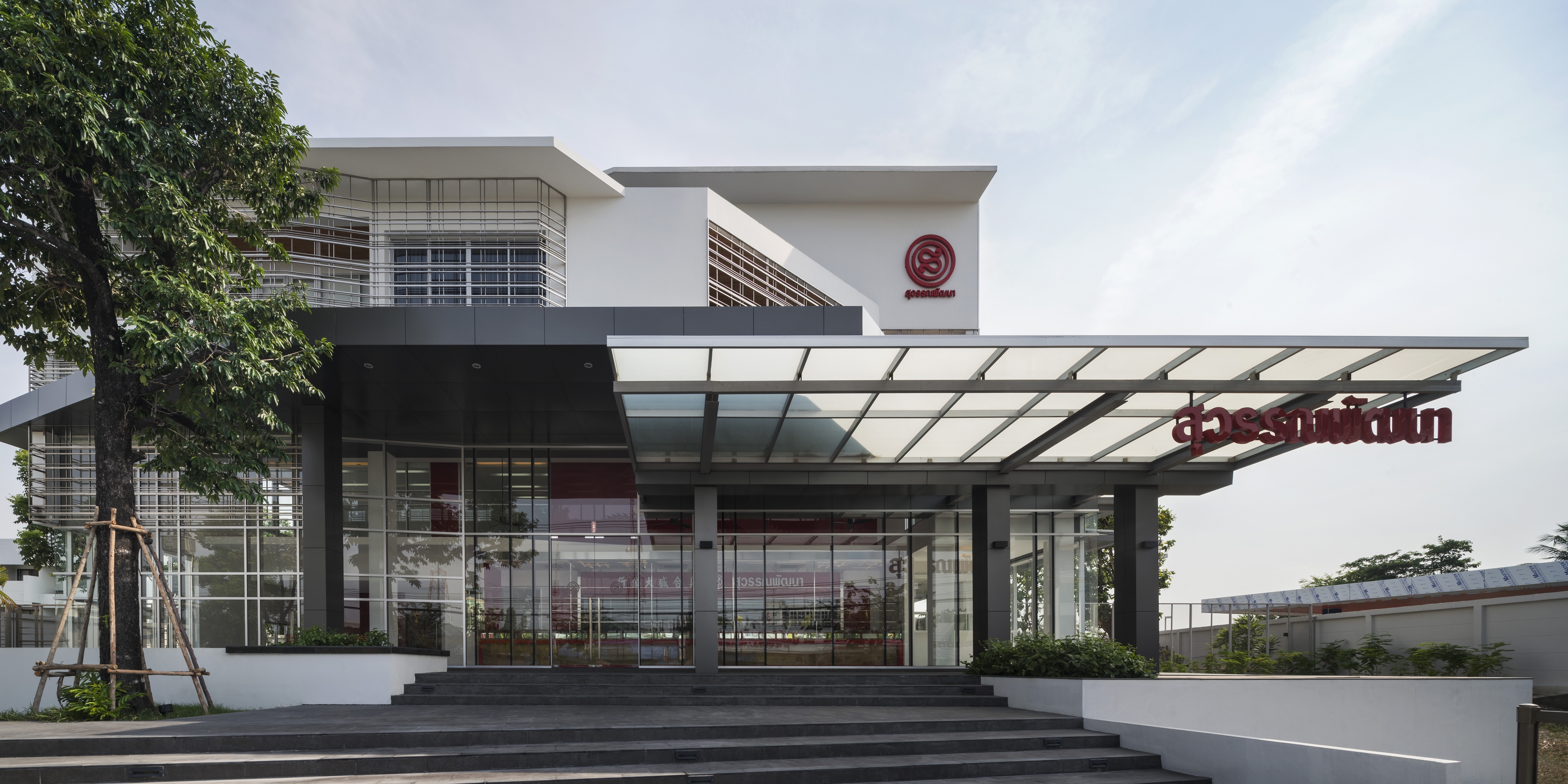 Read about project Pathumthani Gold Shop
