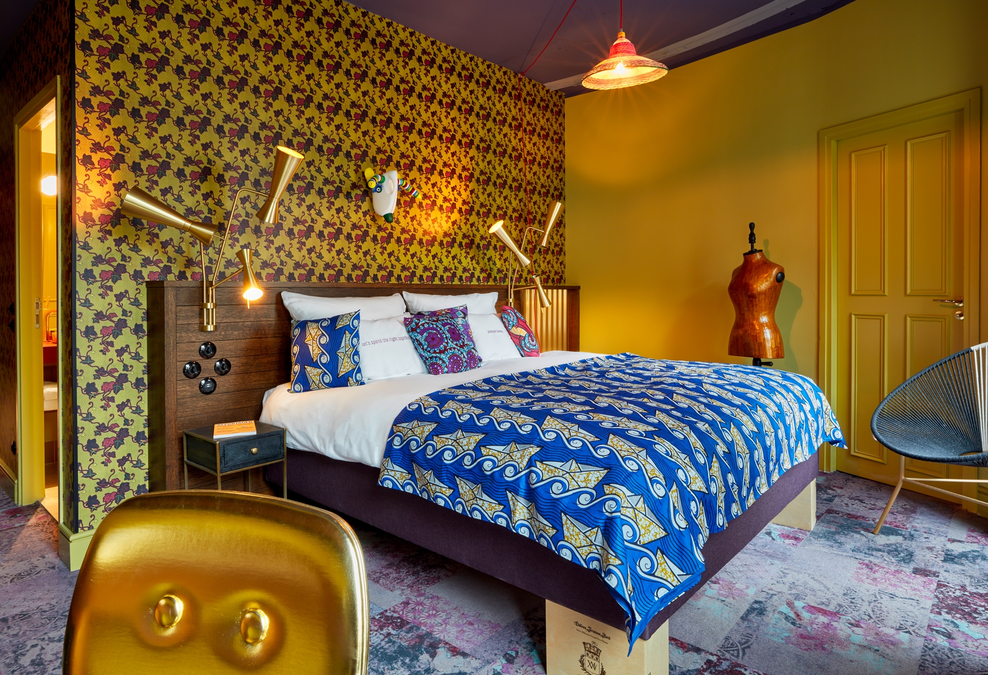 Read about project 25h Paris