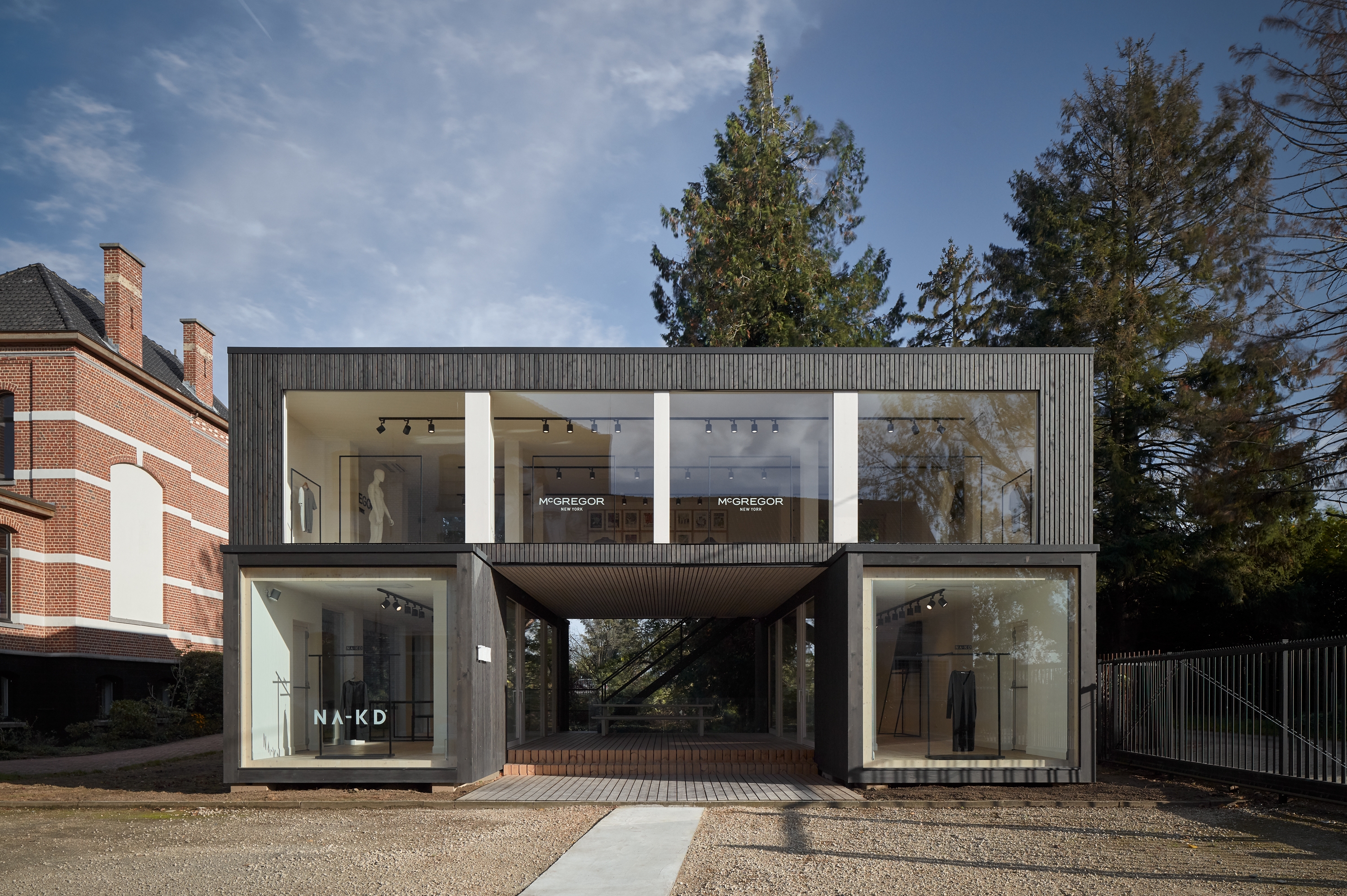 Erfahre mehr über das Projekt ARK showroom for GAB