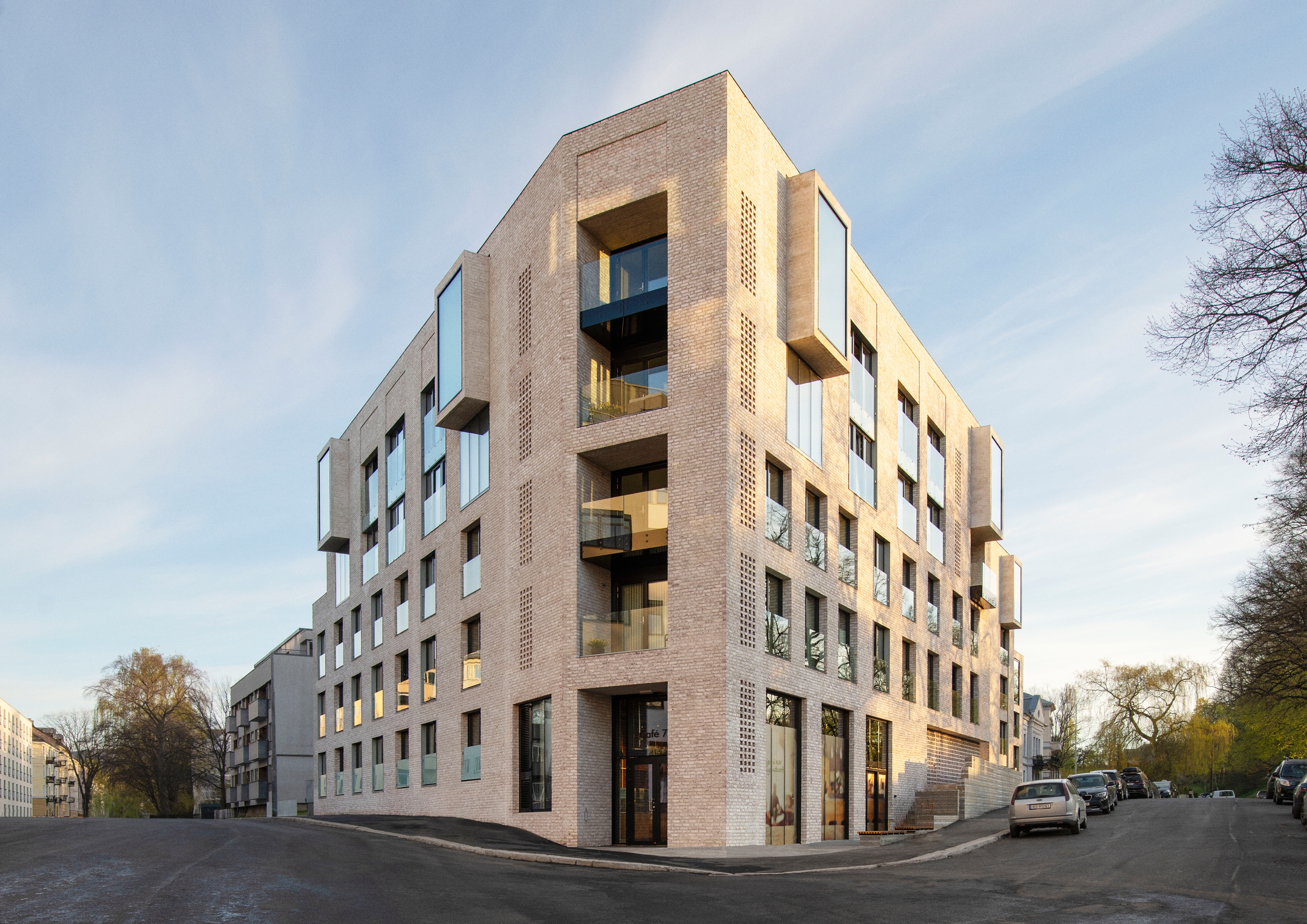 The platform for architecture and design | Architonic