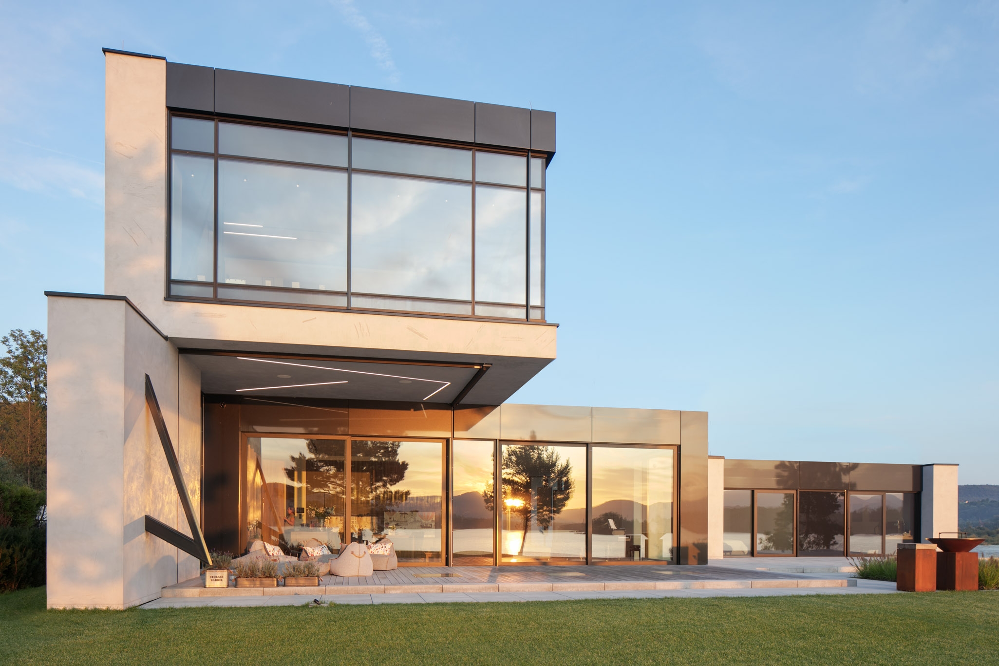 Leer sobre el proyecto RE: LAKESIDE HOUSE