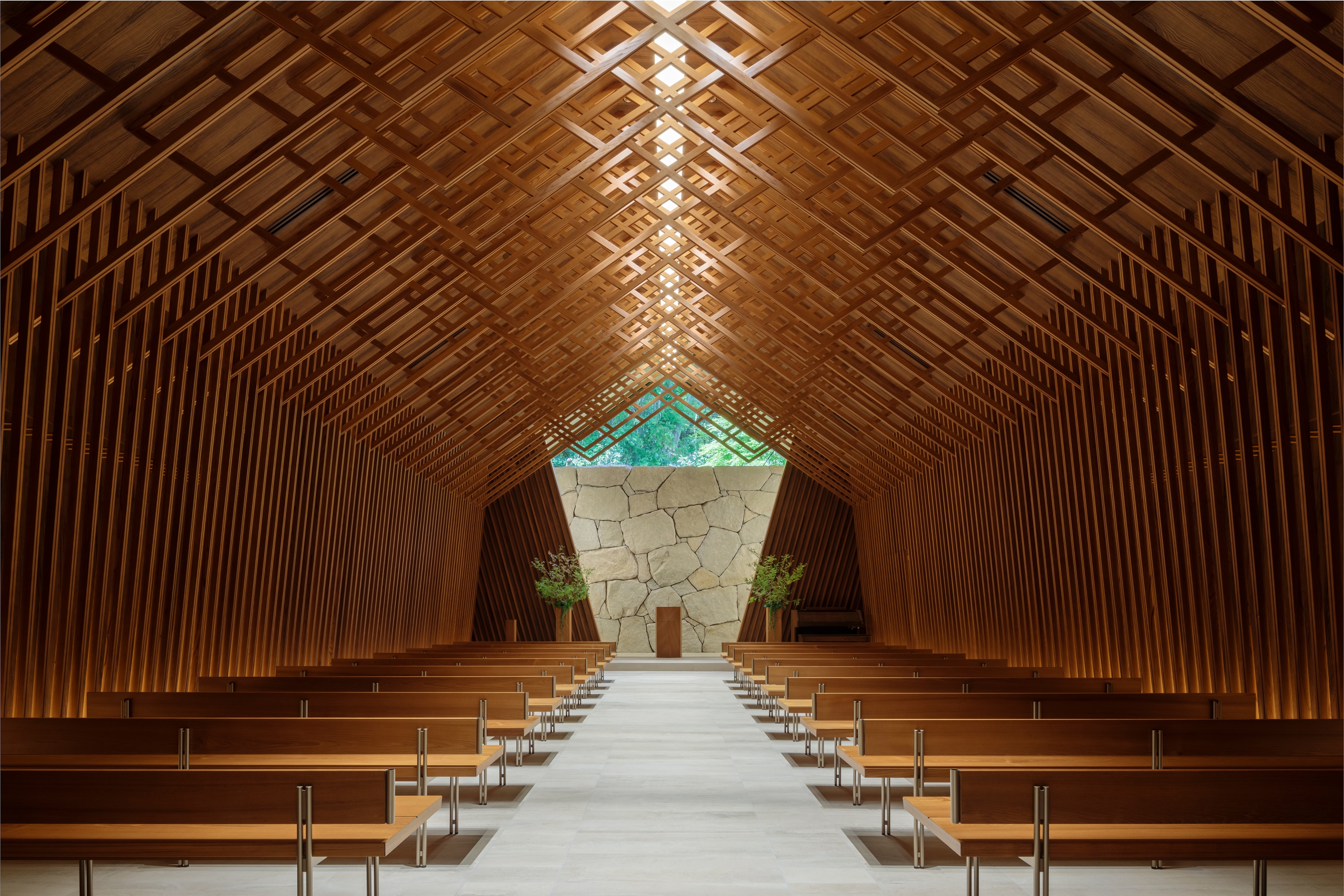Leggi sul progetto The Westin Miyako Kyoto / Chapel Renovation