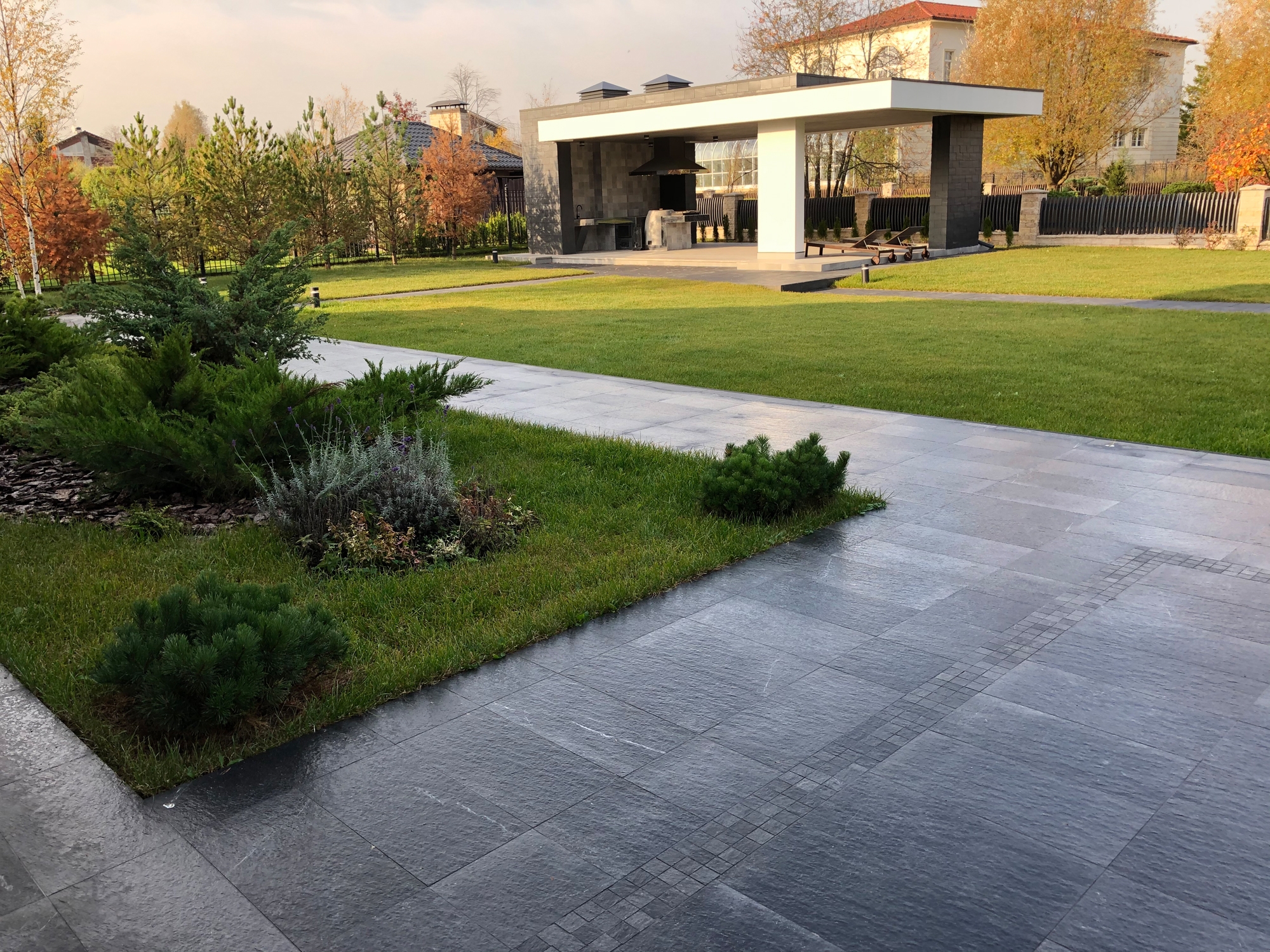 Erfahre mehr über das Projekt Villa privata - Millennium Park, Mosca