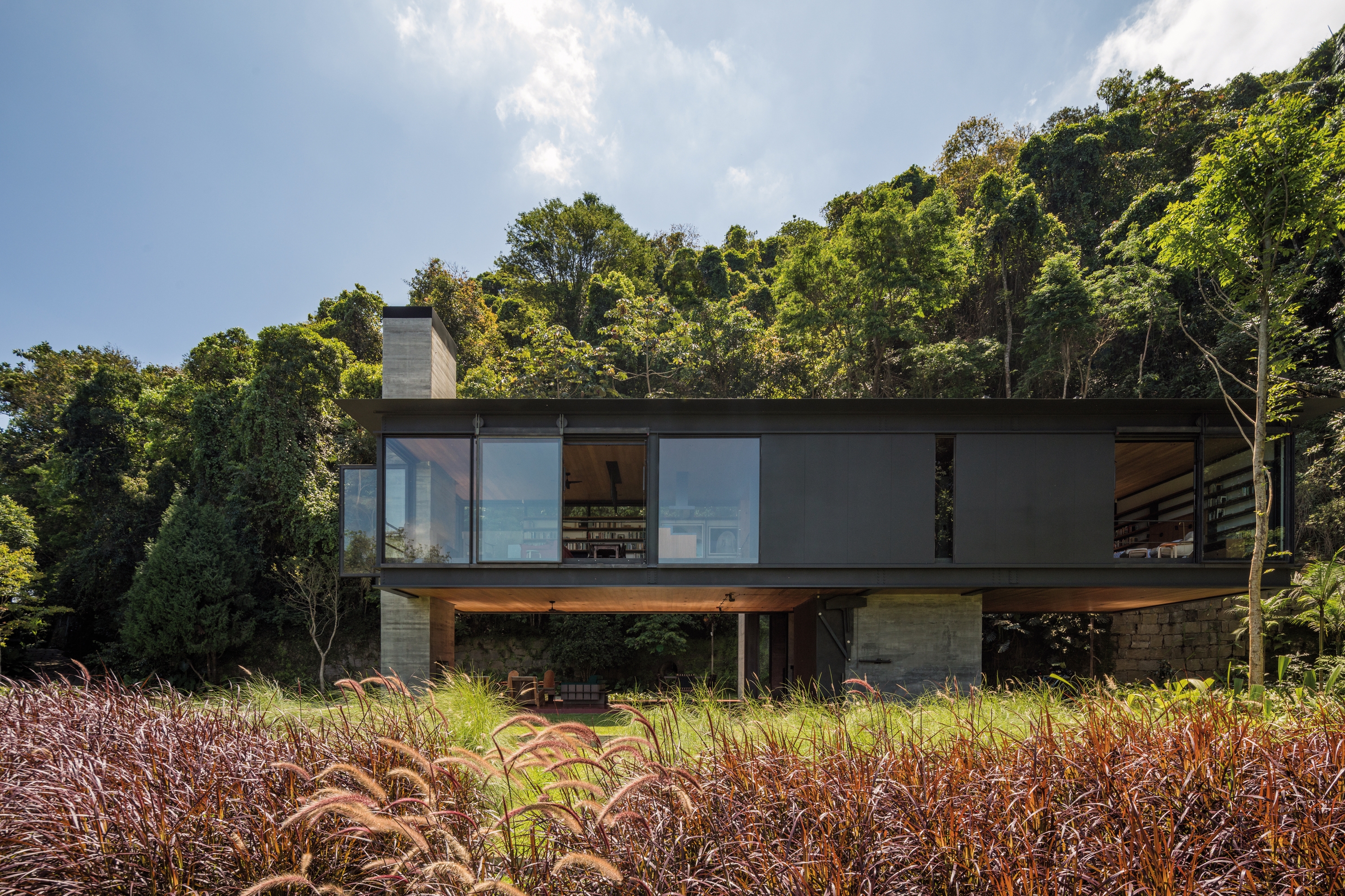 Read about project Rio House