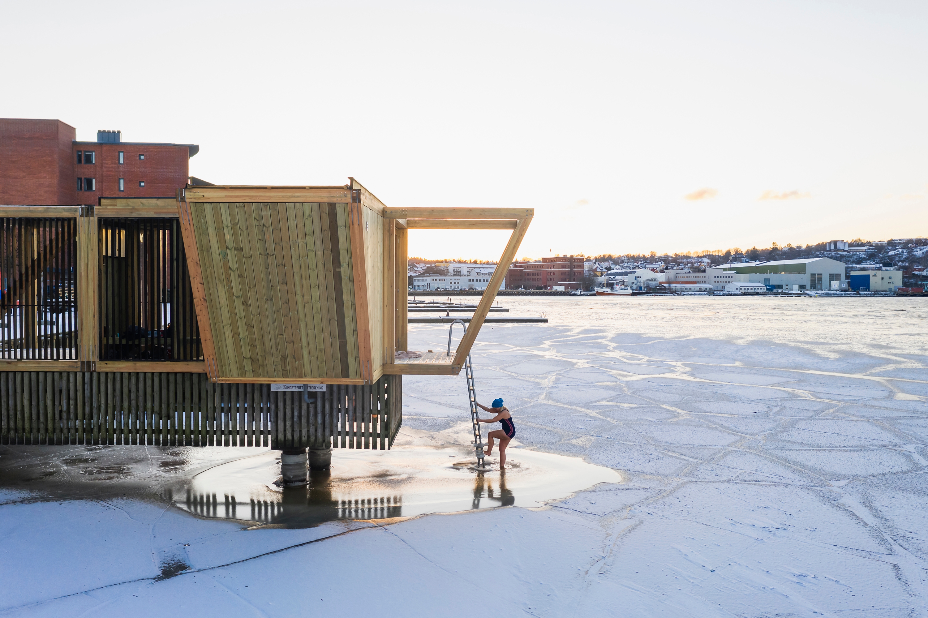 Read about project FLYT Bathing Installations