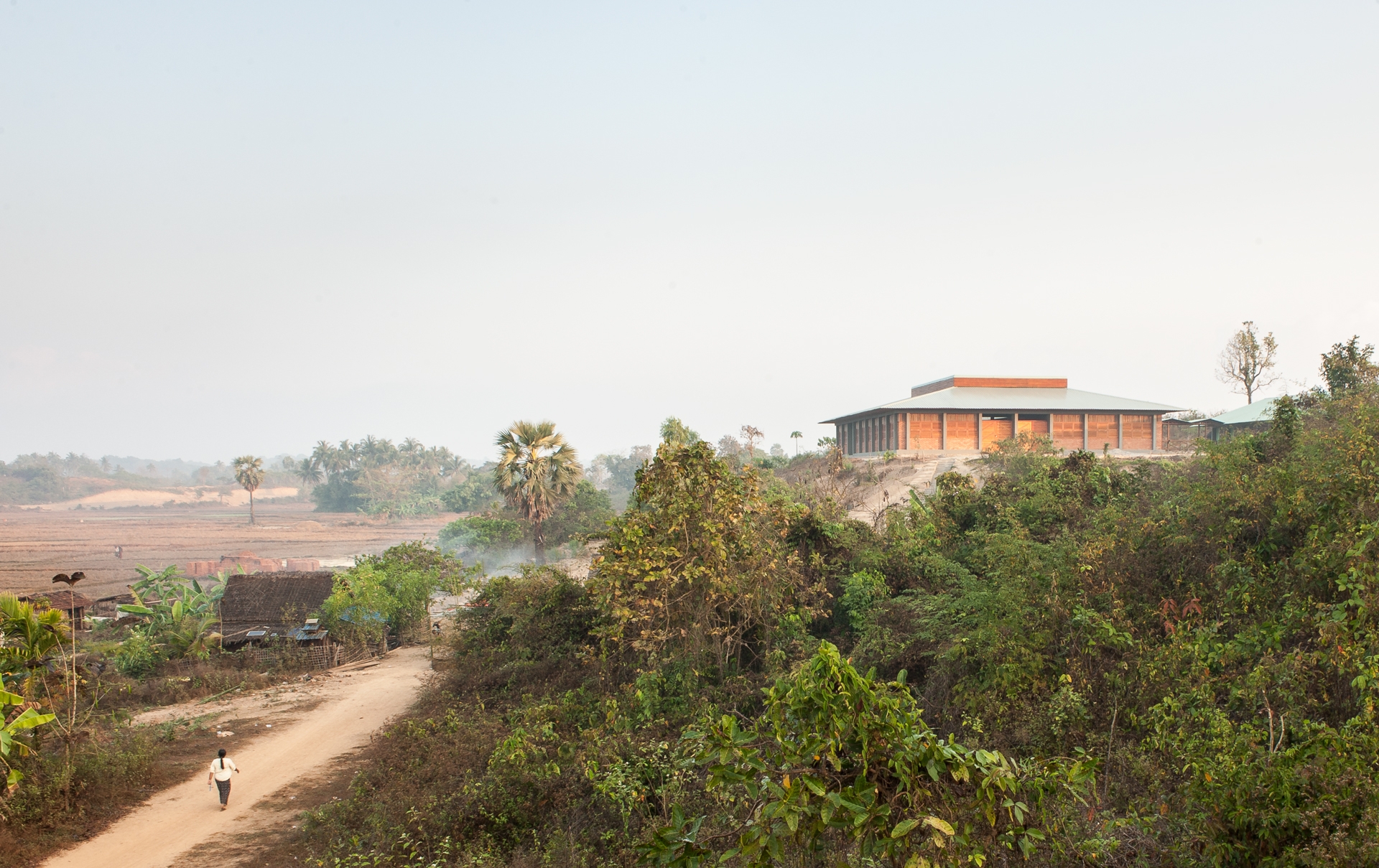 Leer sobre el proyecto Burma Hospital