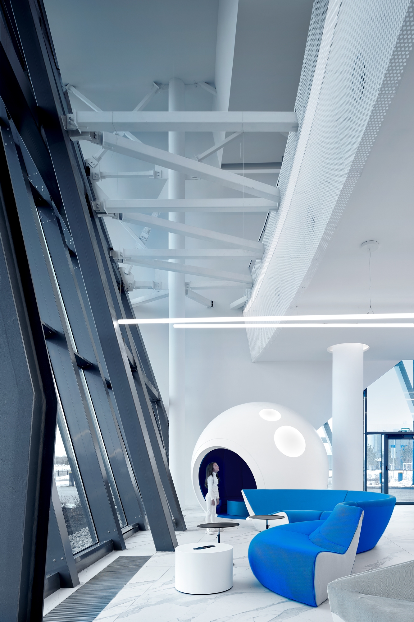 Lees oor projek Gagarin Airport / VIP-lounge