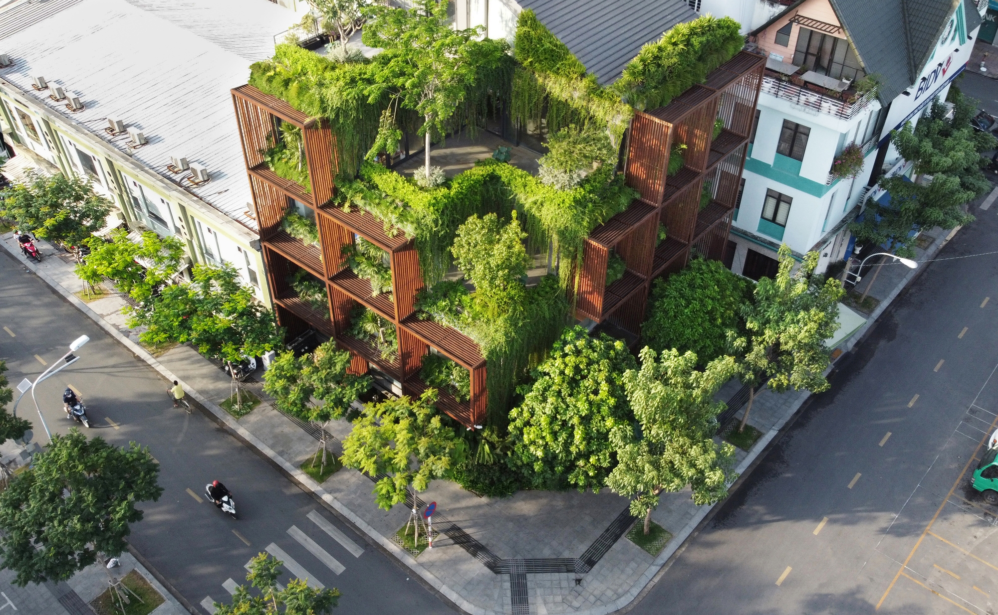 Leggi sul progetto Tony Fruit Office
