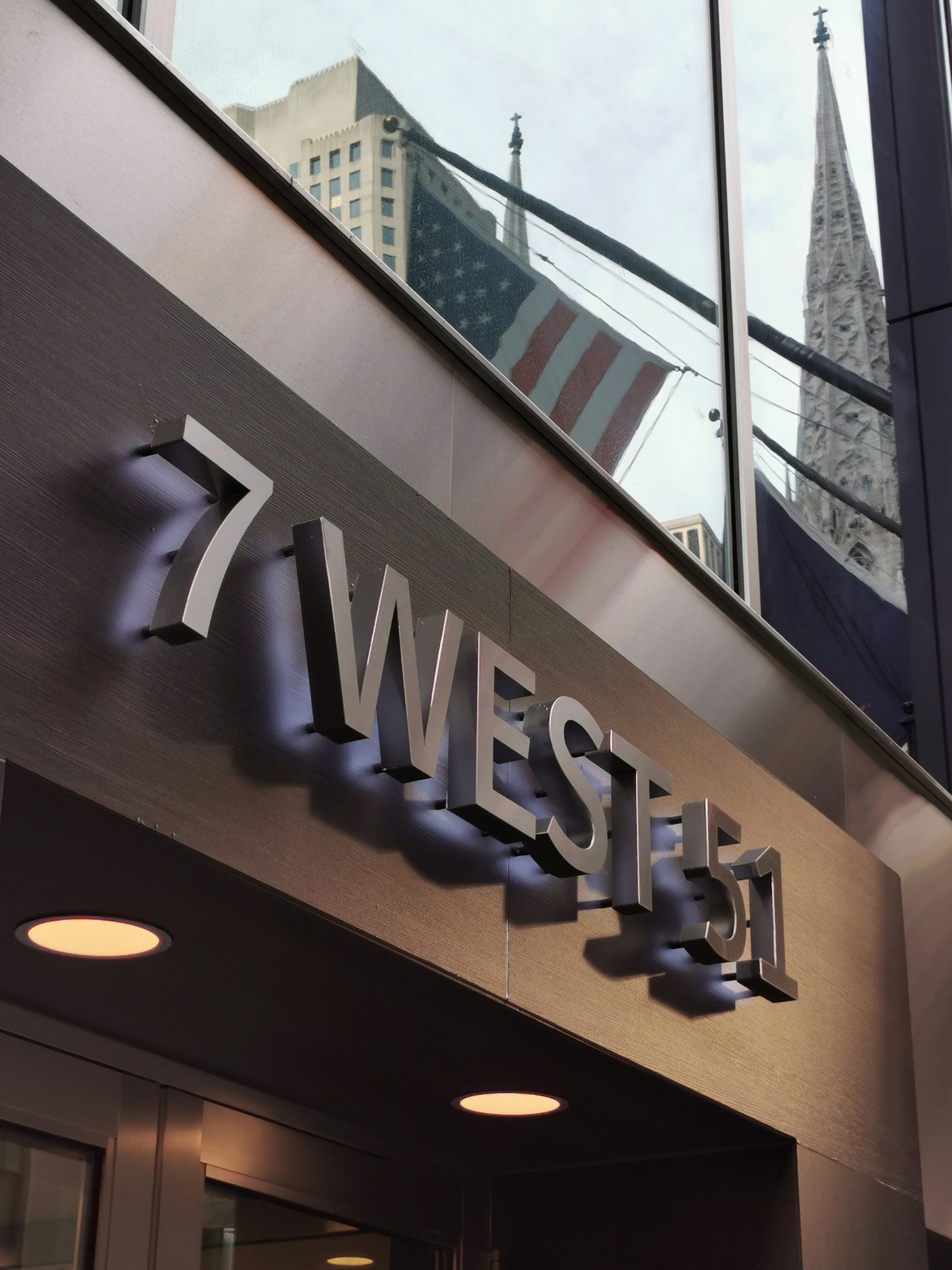 Read about project Manhattan facade 7 West 51st