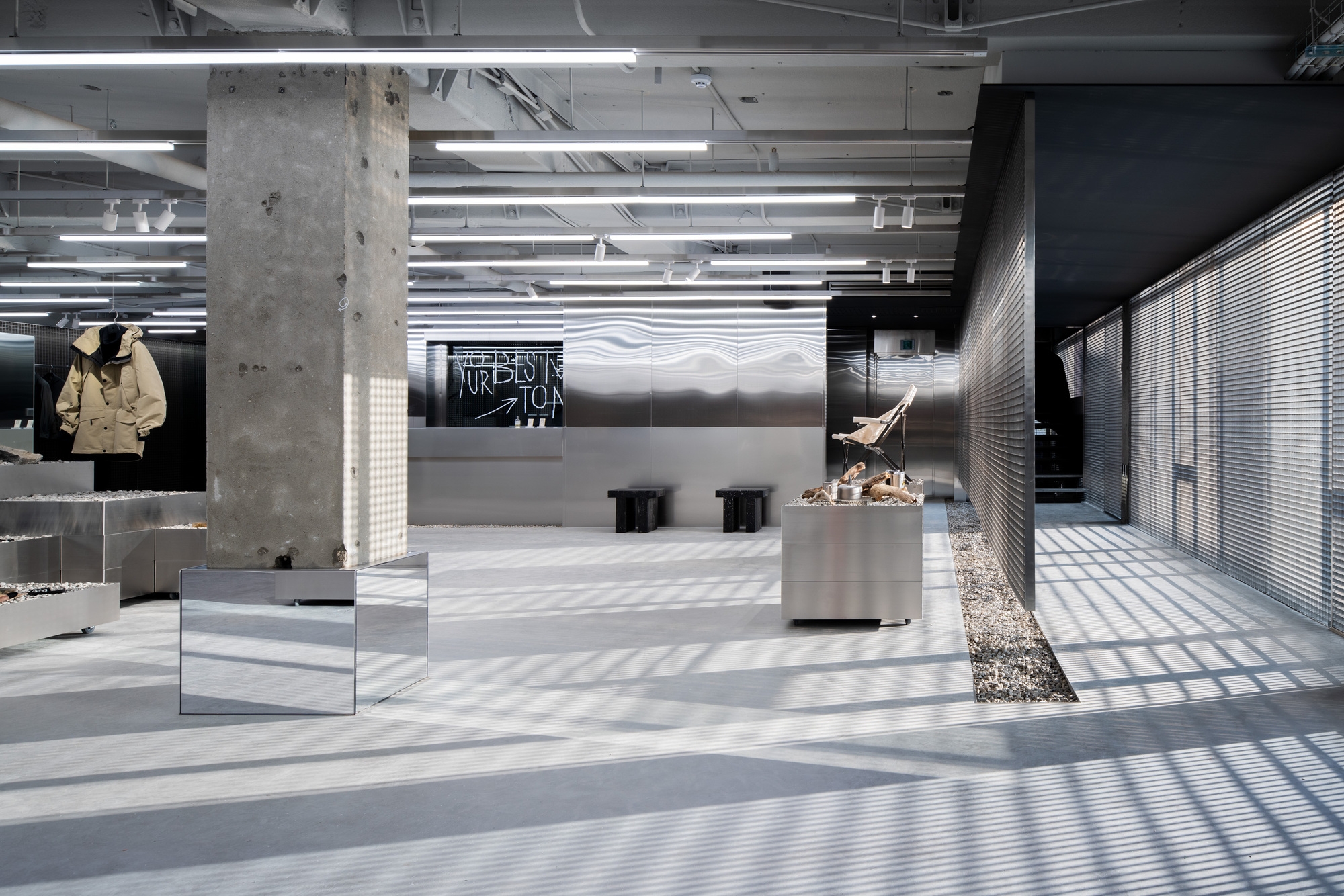 Leggi sul progetto Kolon Sport Hannam Store