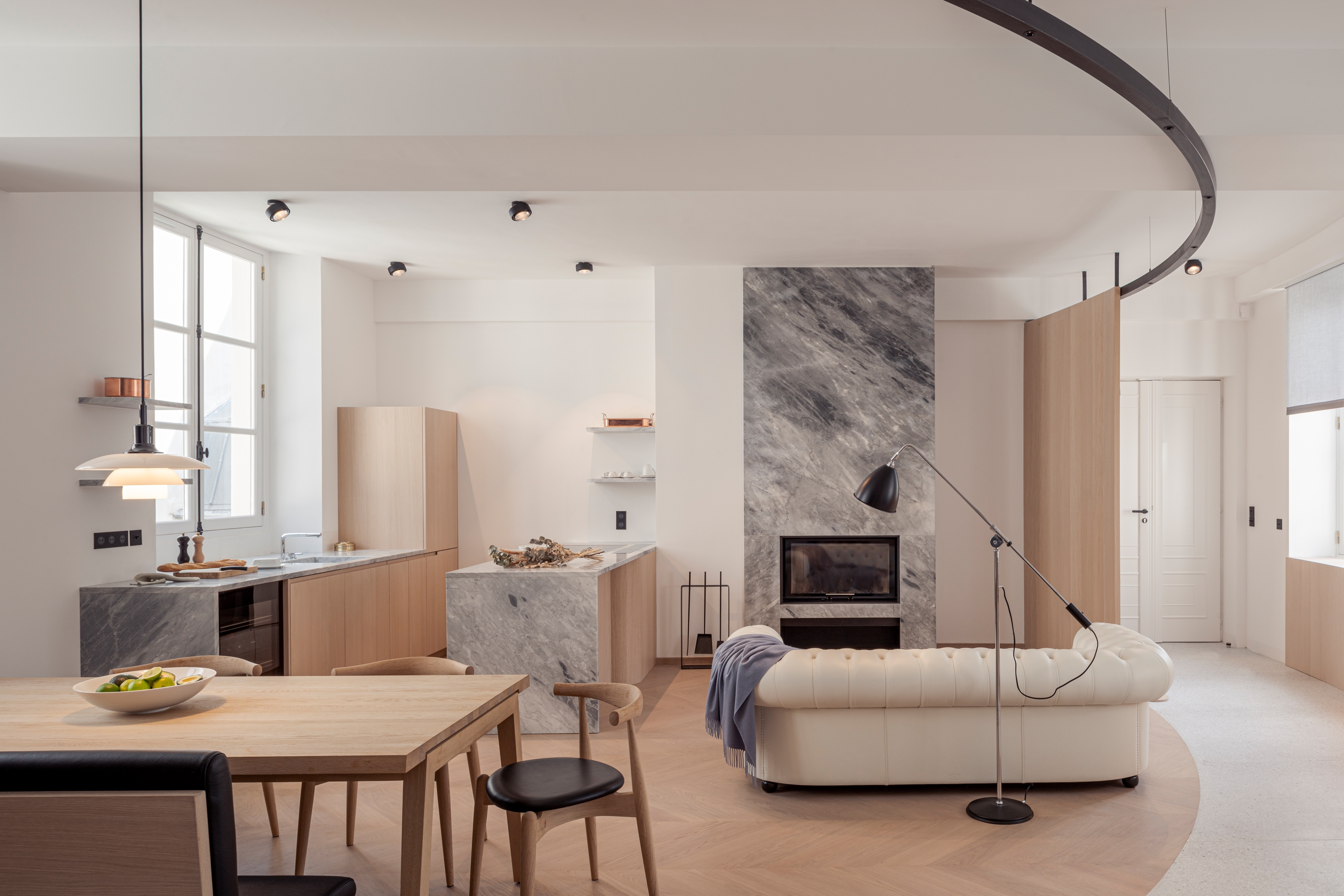 Lire à propos du projet Nicolai Paris