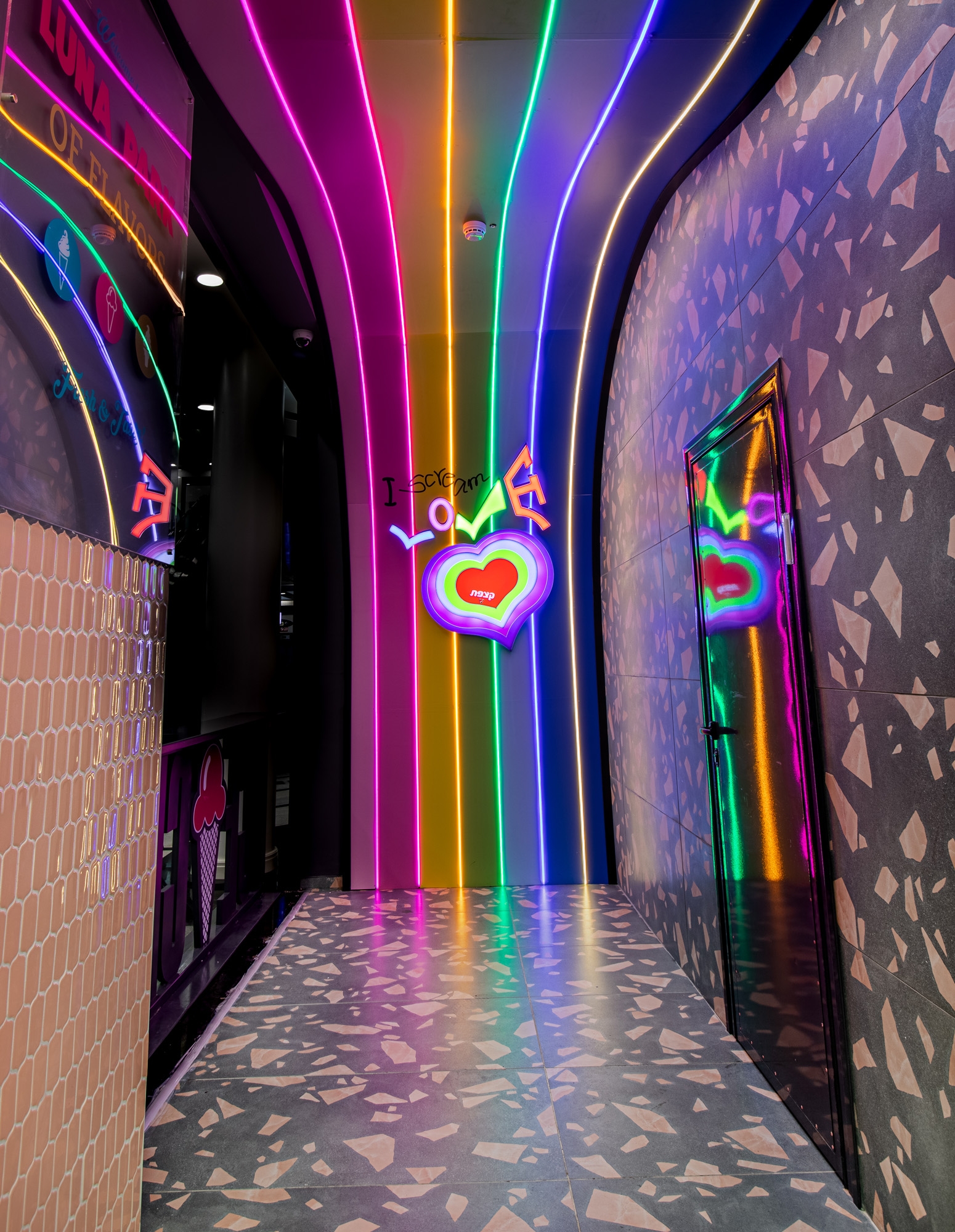 Read about project Gelateria Katzefet a Gerusalemme