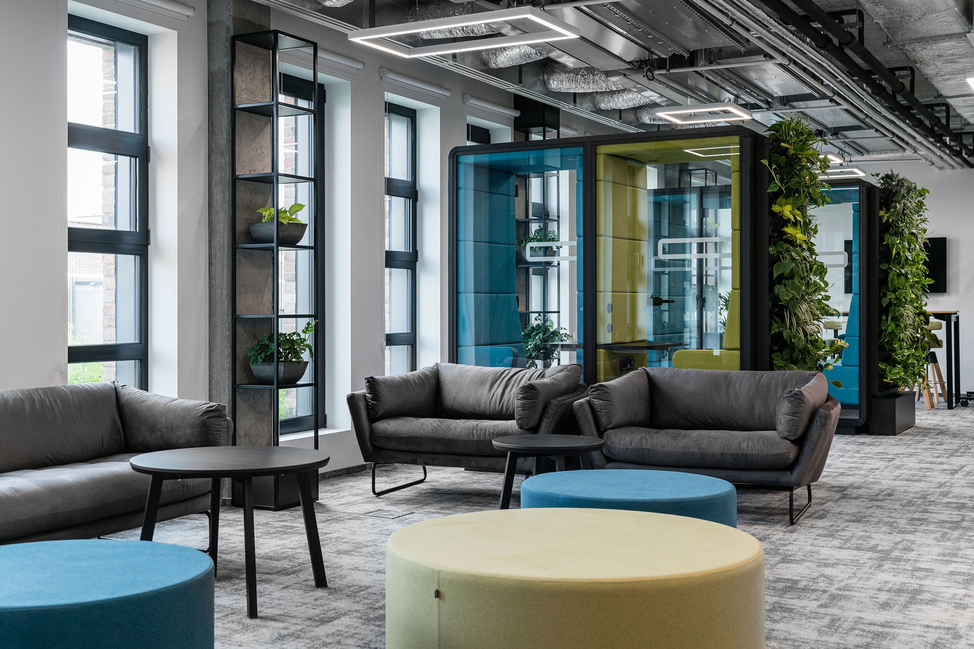 Read about project Raiffeisen Bank International MIT Group Delivery Center