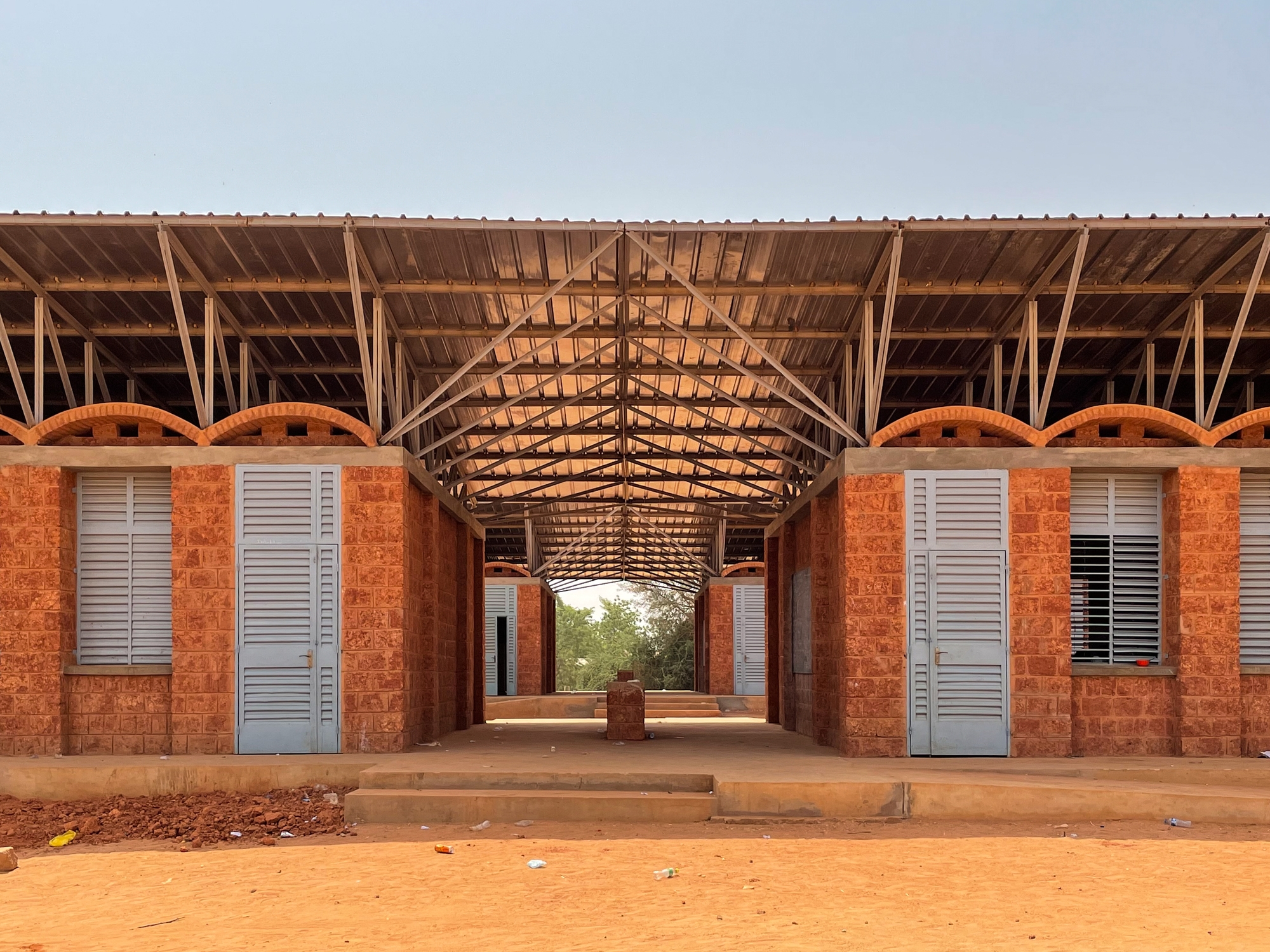 Lees oor projek Collège Amadou Hampaté Bâ