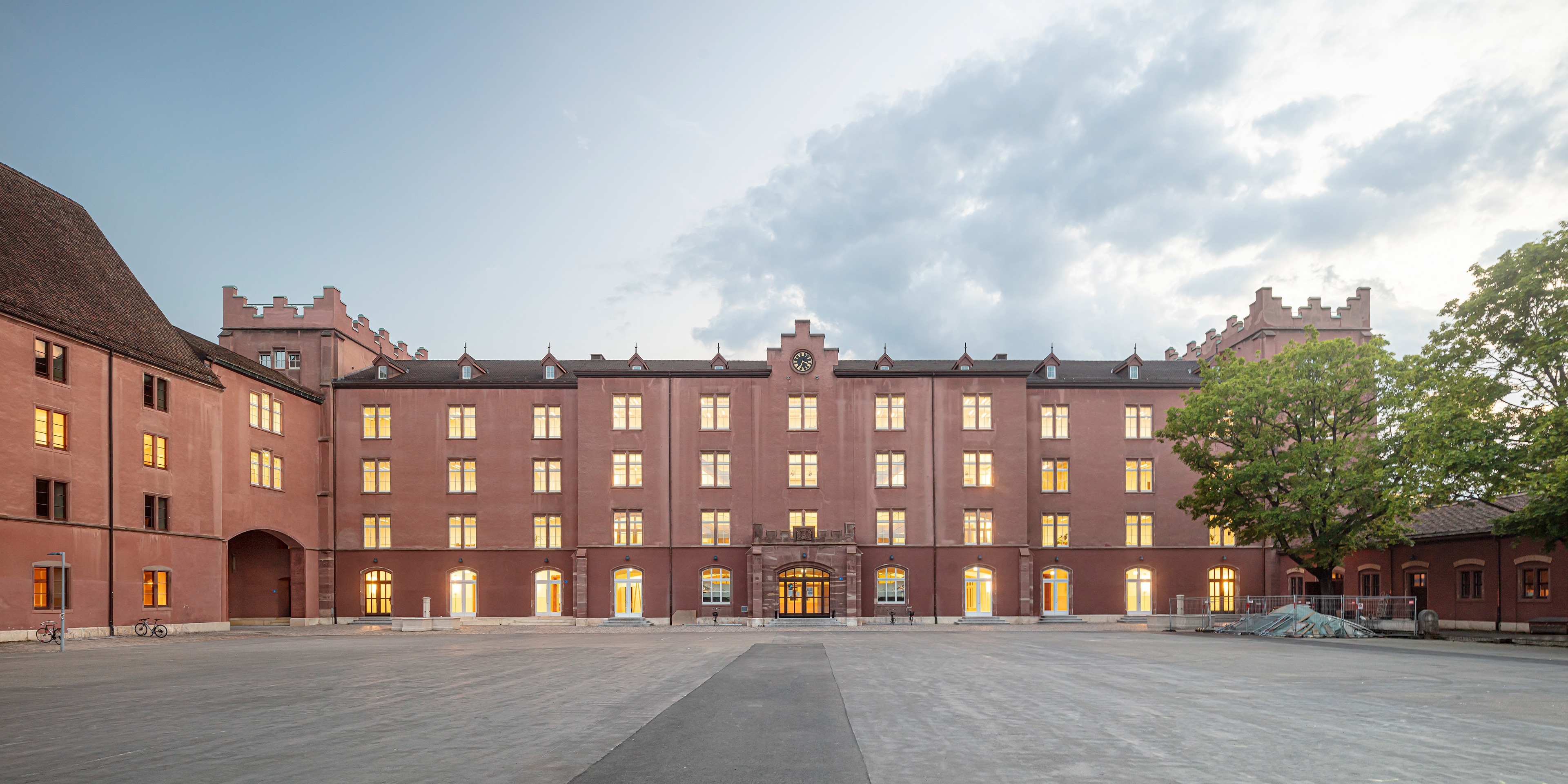 Read about project kHaus Cultural Center