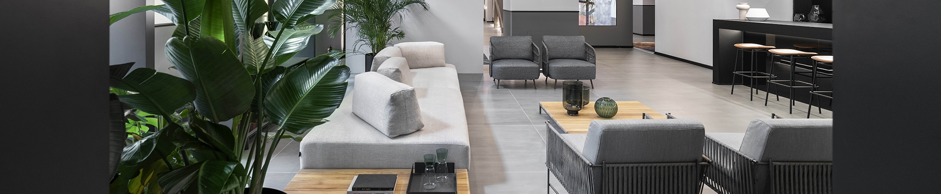 Read about project CALLIGARIS FLAGSHIP STORE