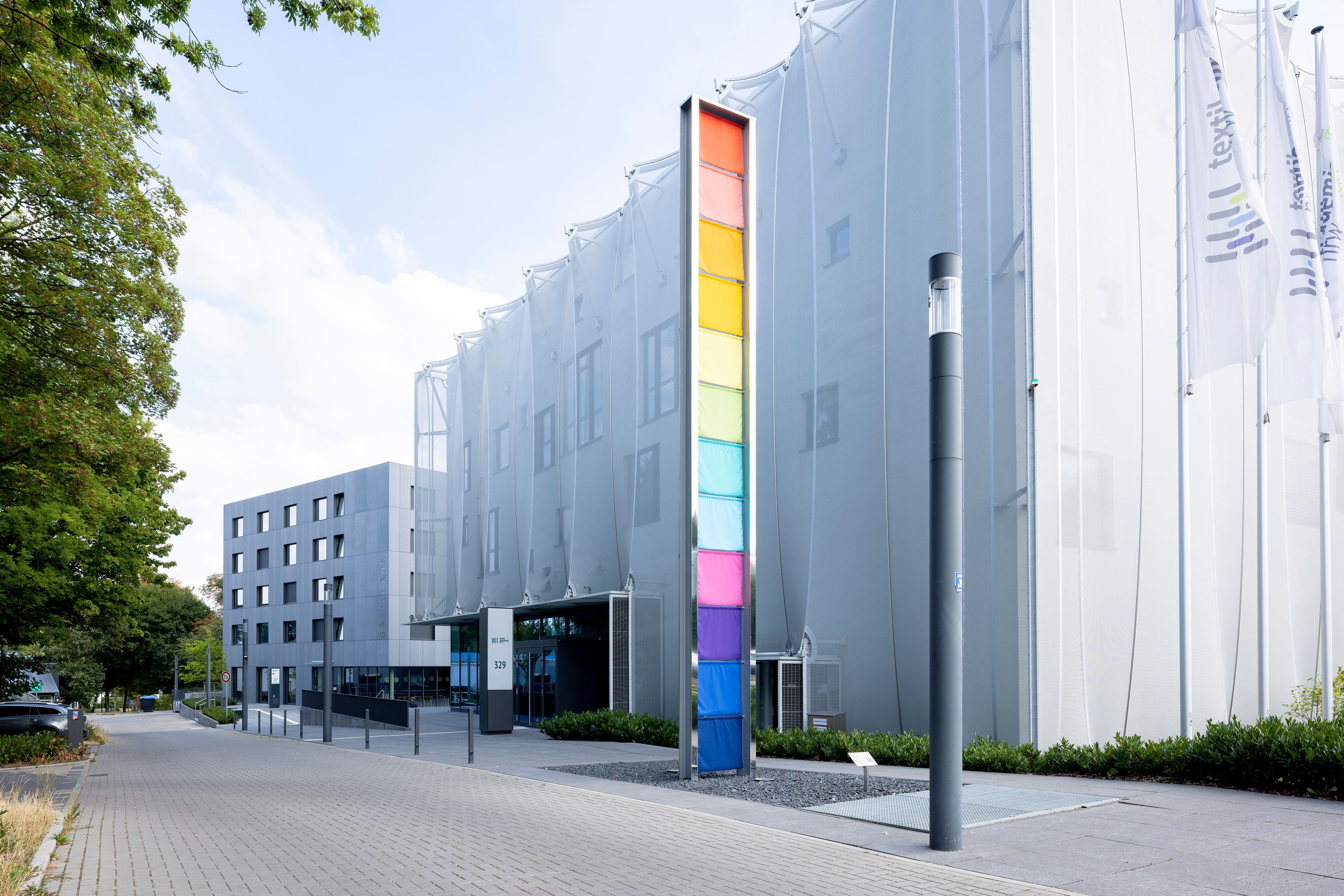 Lire à propos du projet Guest house of the Textile Academy NRW
