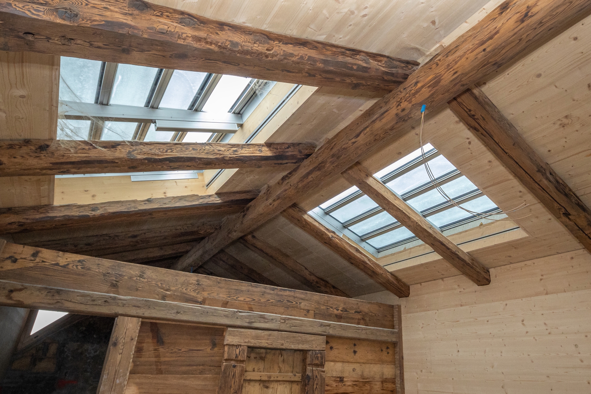 Read about project Dachfenster s: 203E – Lamellenfenster überzeugt Denkmalschutz