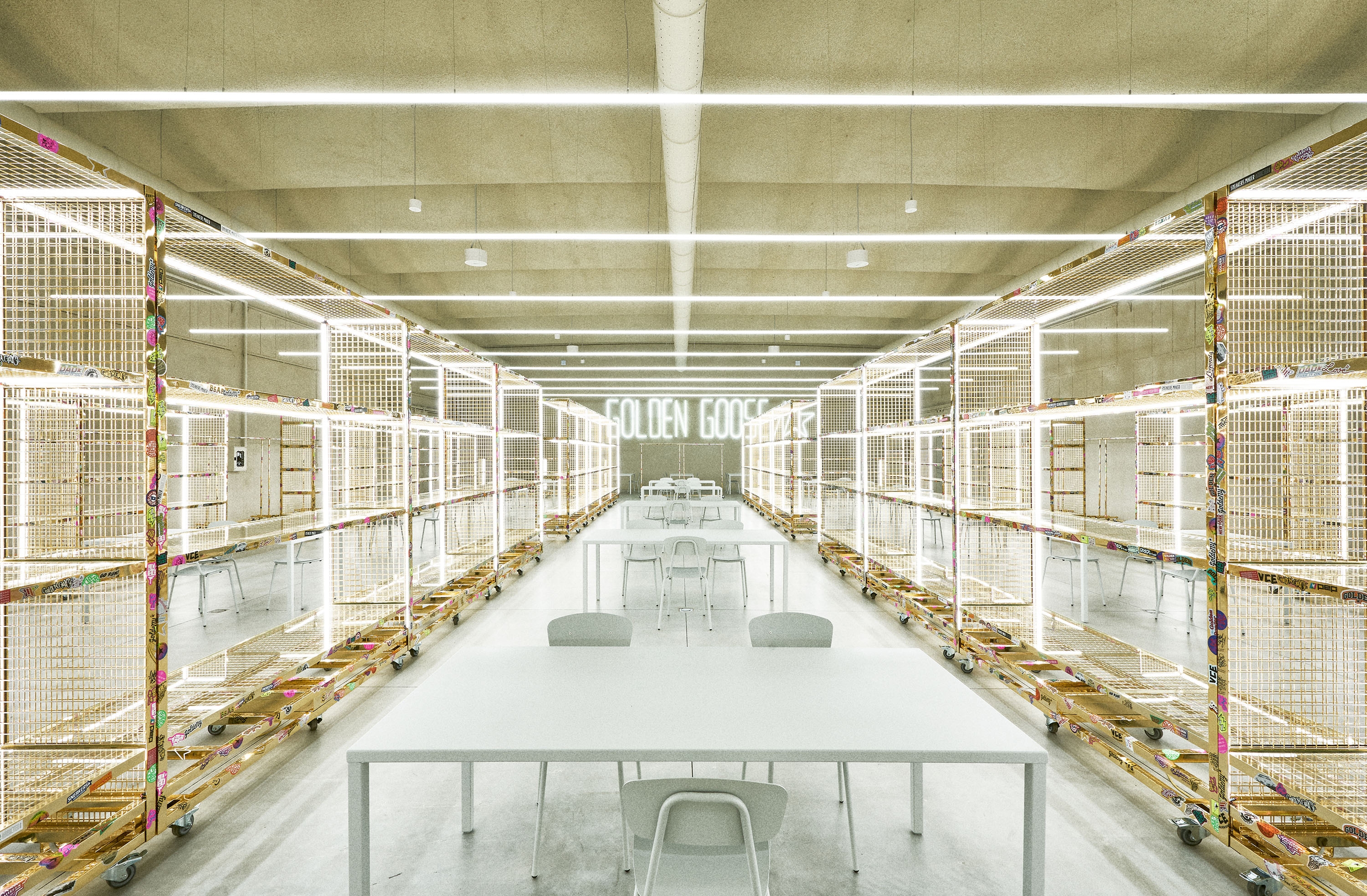 Leggi sul progetto Golden Goose Showroom