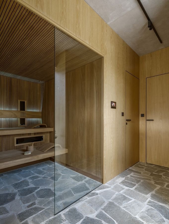 Lees oor projek Summer House