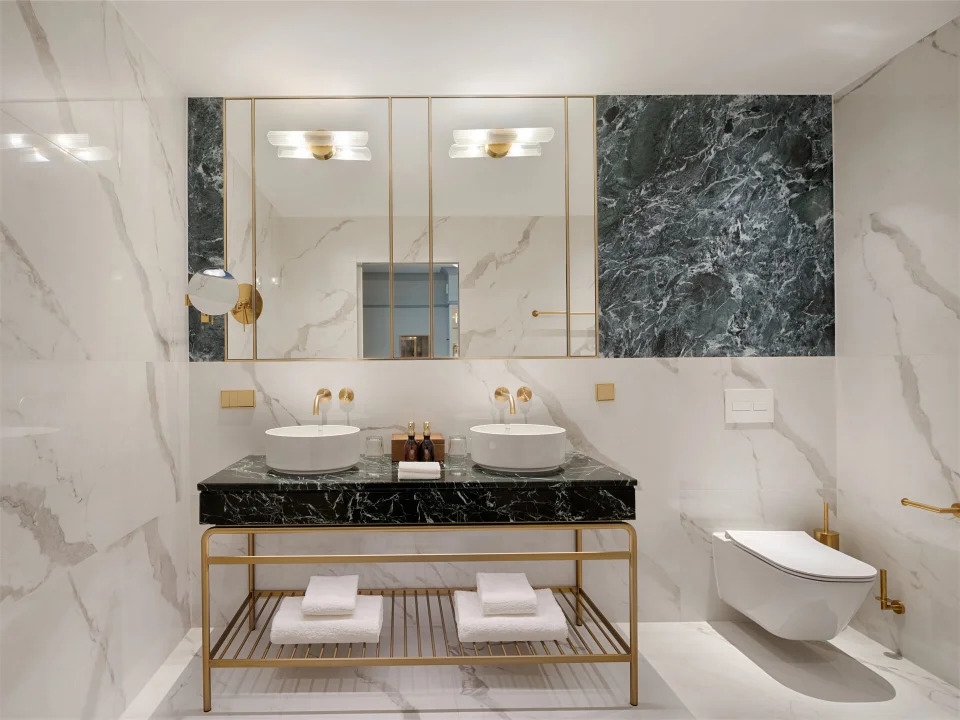 Read about project Stradom House Autograph Collection Krakau