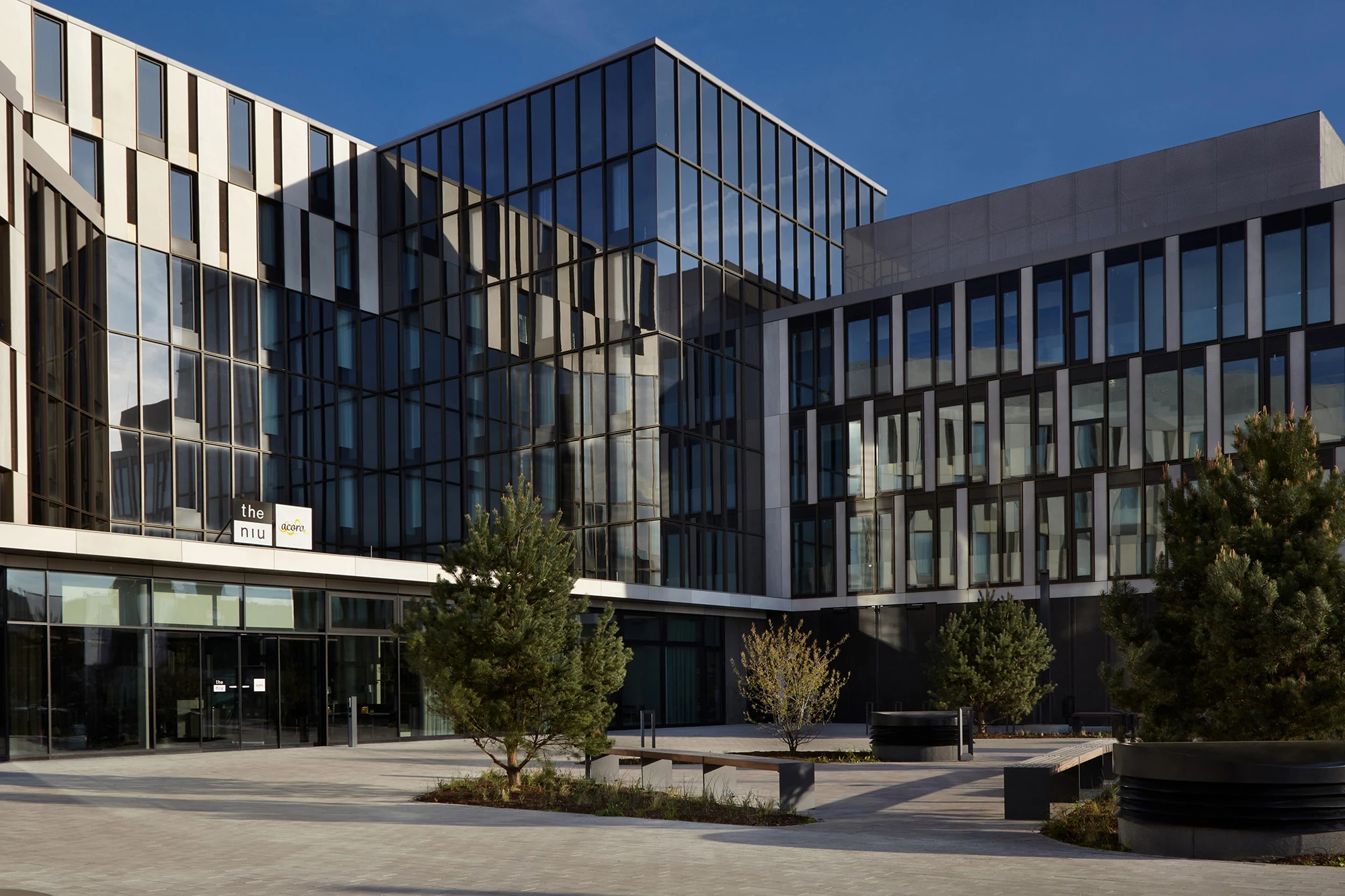 Imagen principal del proyecto The niu Hub