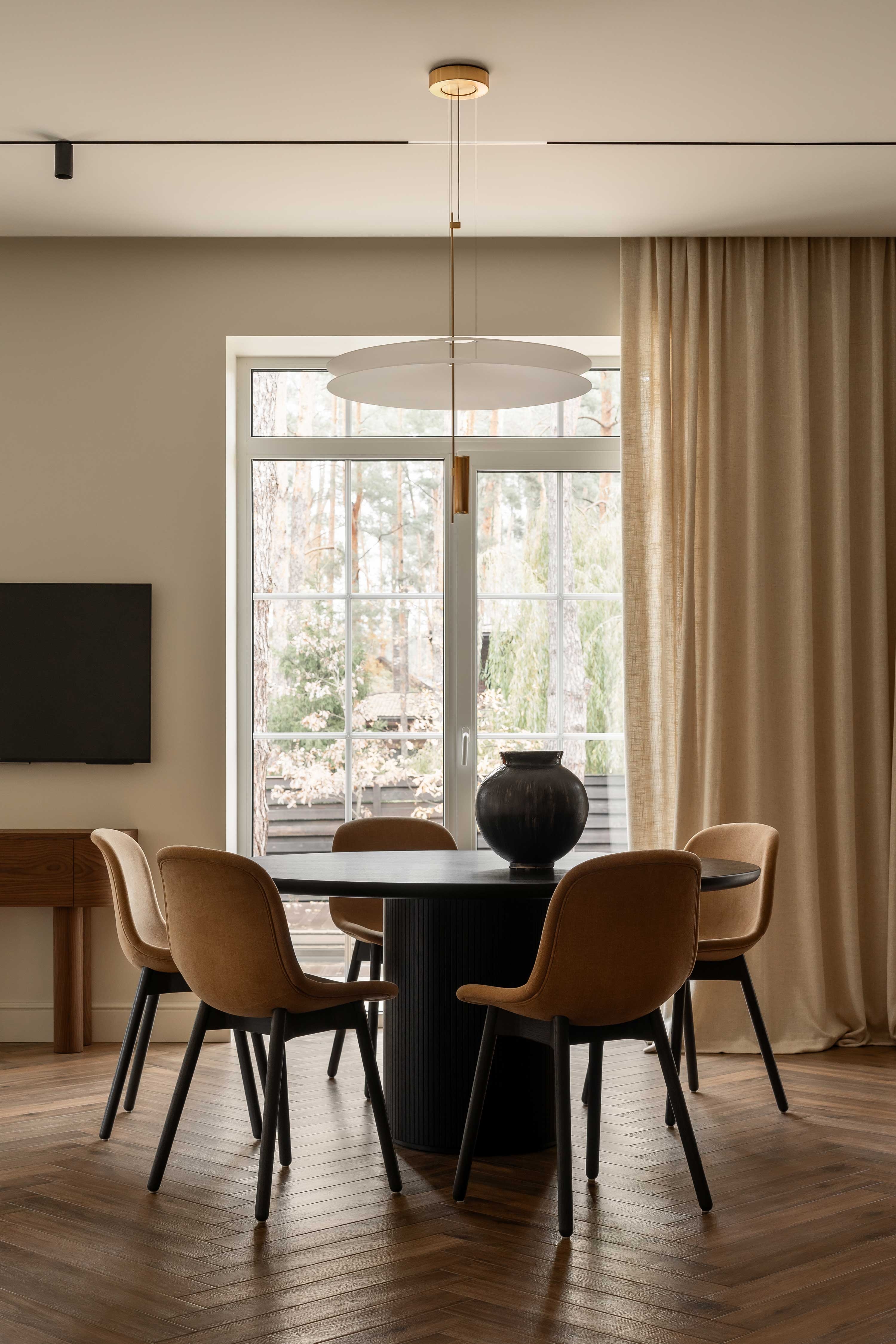 Lire à propos du projet Pine Interior