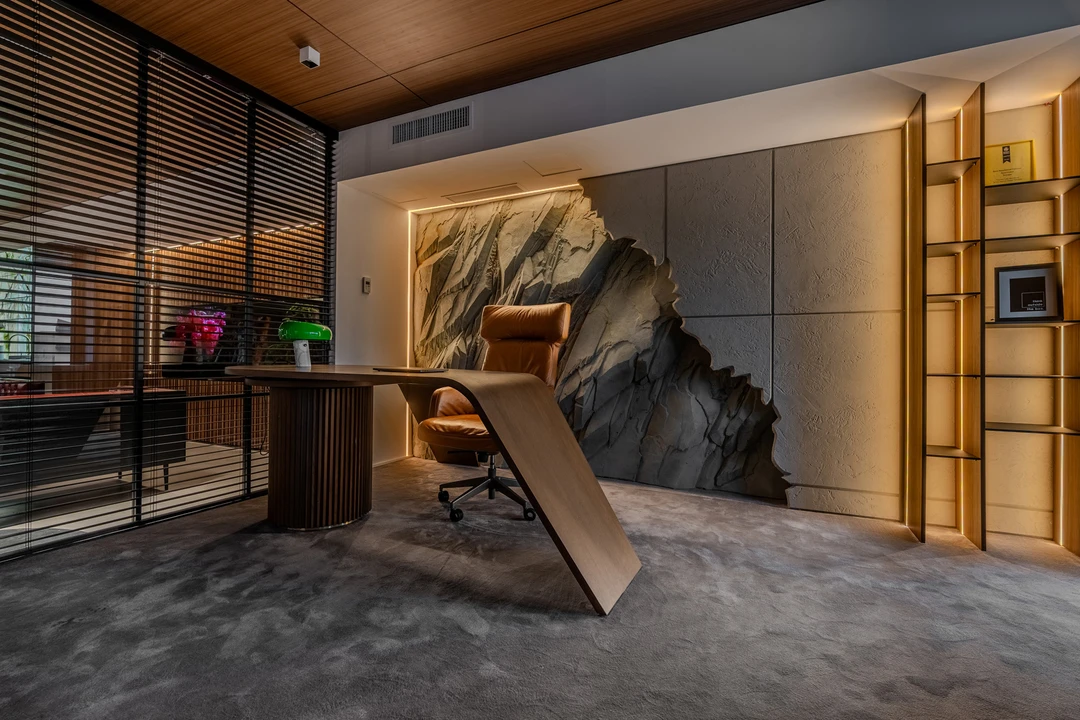 Read about project ISRA Showroom & Office
