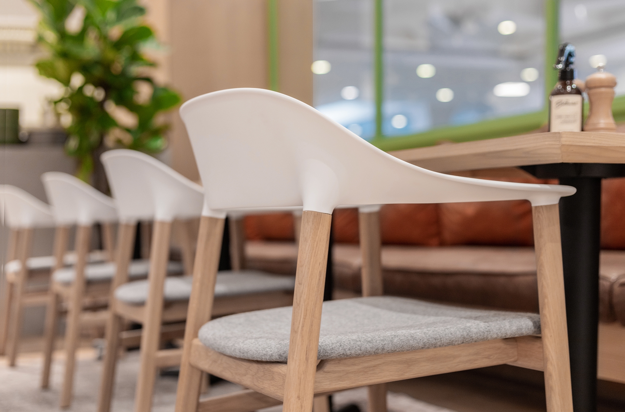 Leggi sul progetto Encounter Café