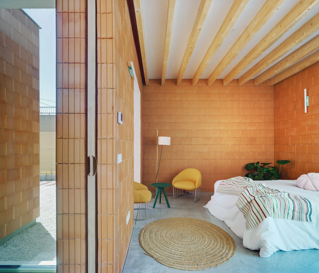 Lire à propos du projet MYM House