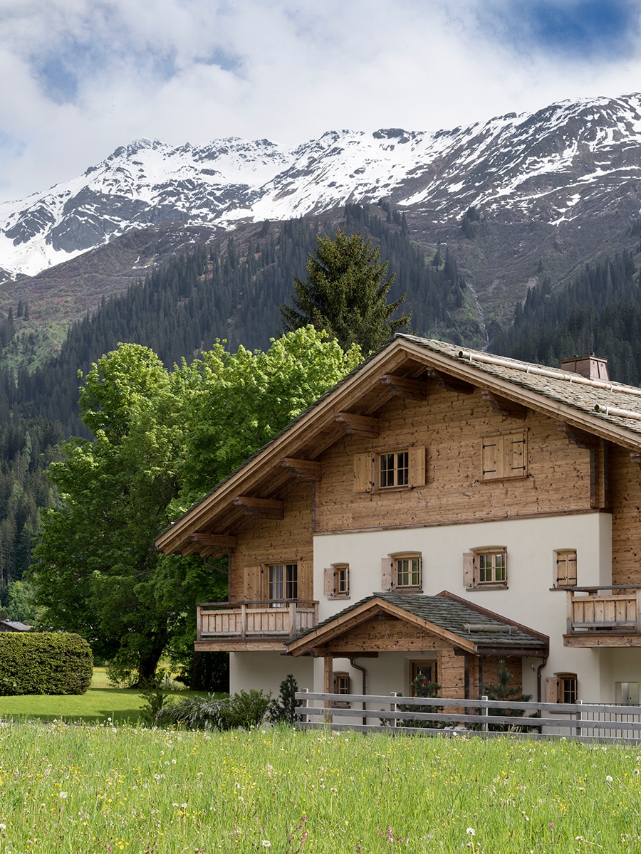Leggi sul progetto Contemporary Swiss Chalet