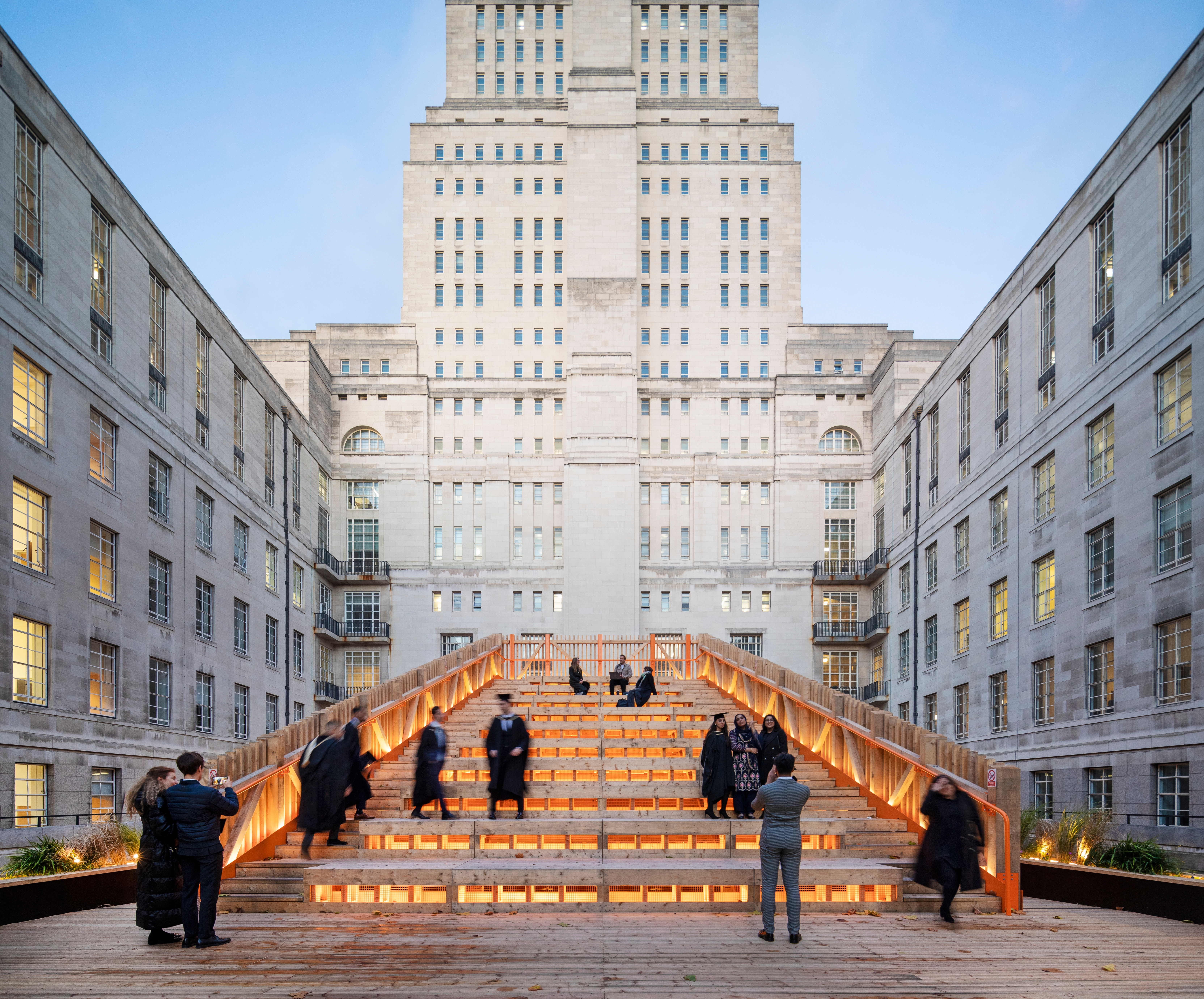 Leer sobre el proyecto Stepped Pavilion