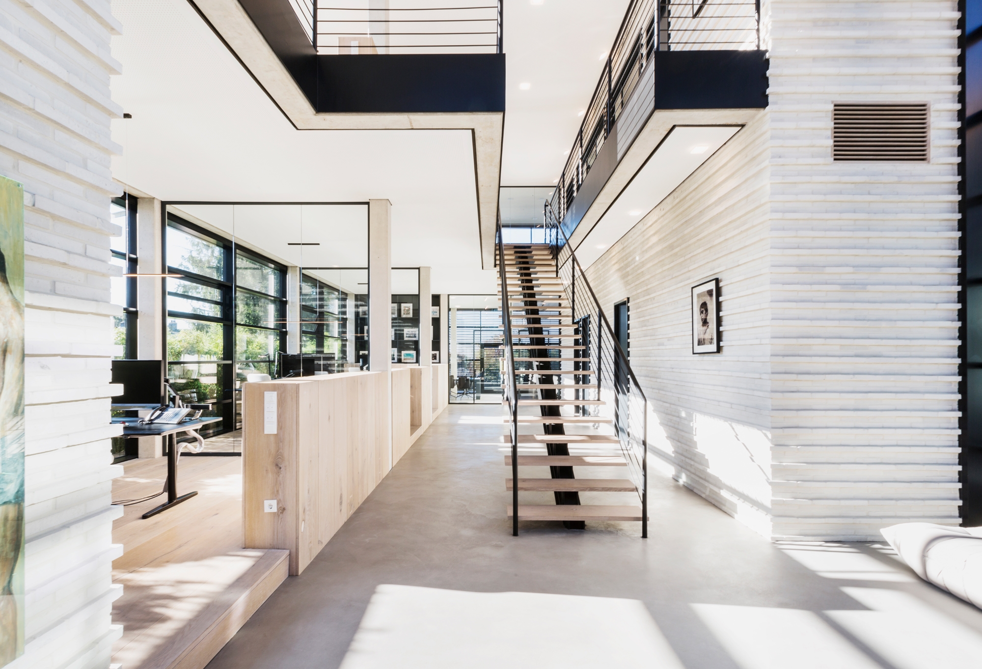 Erfahre mehr über das Projekt Office Eberhard Horn Designgruppe