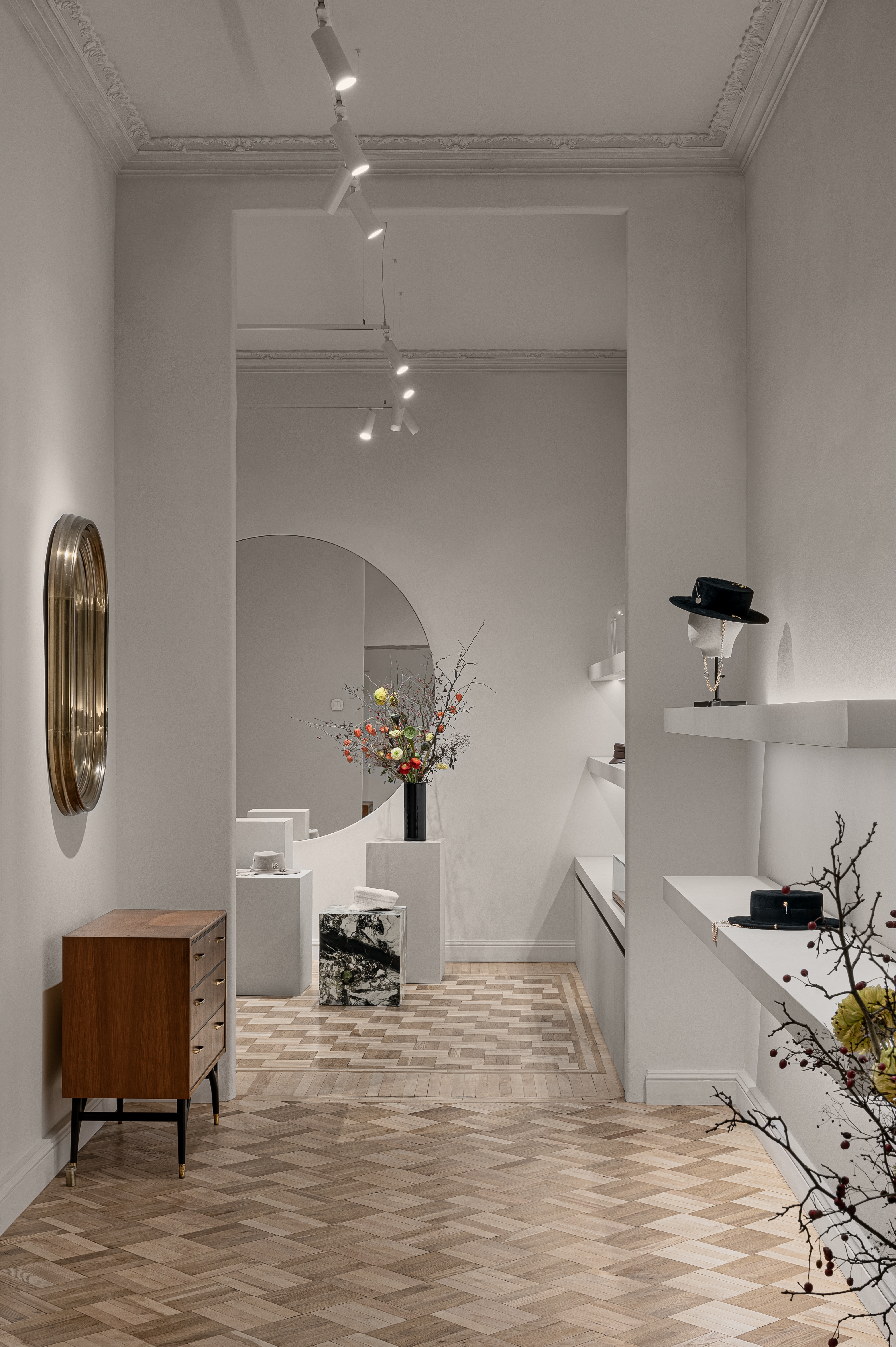Read about project Showroom Ruslan Baginskiy