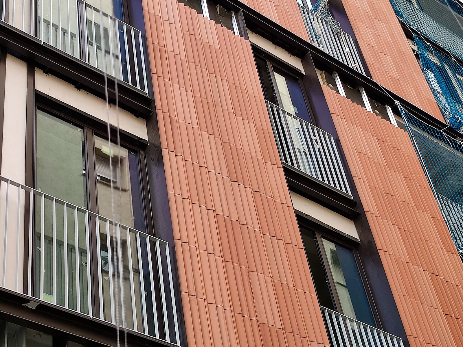 Erfahre mehr über das Projekt Edificio Arco del Triunfo