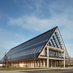 Read about project Kloboucká Lesní Headquarters