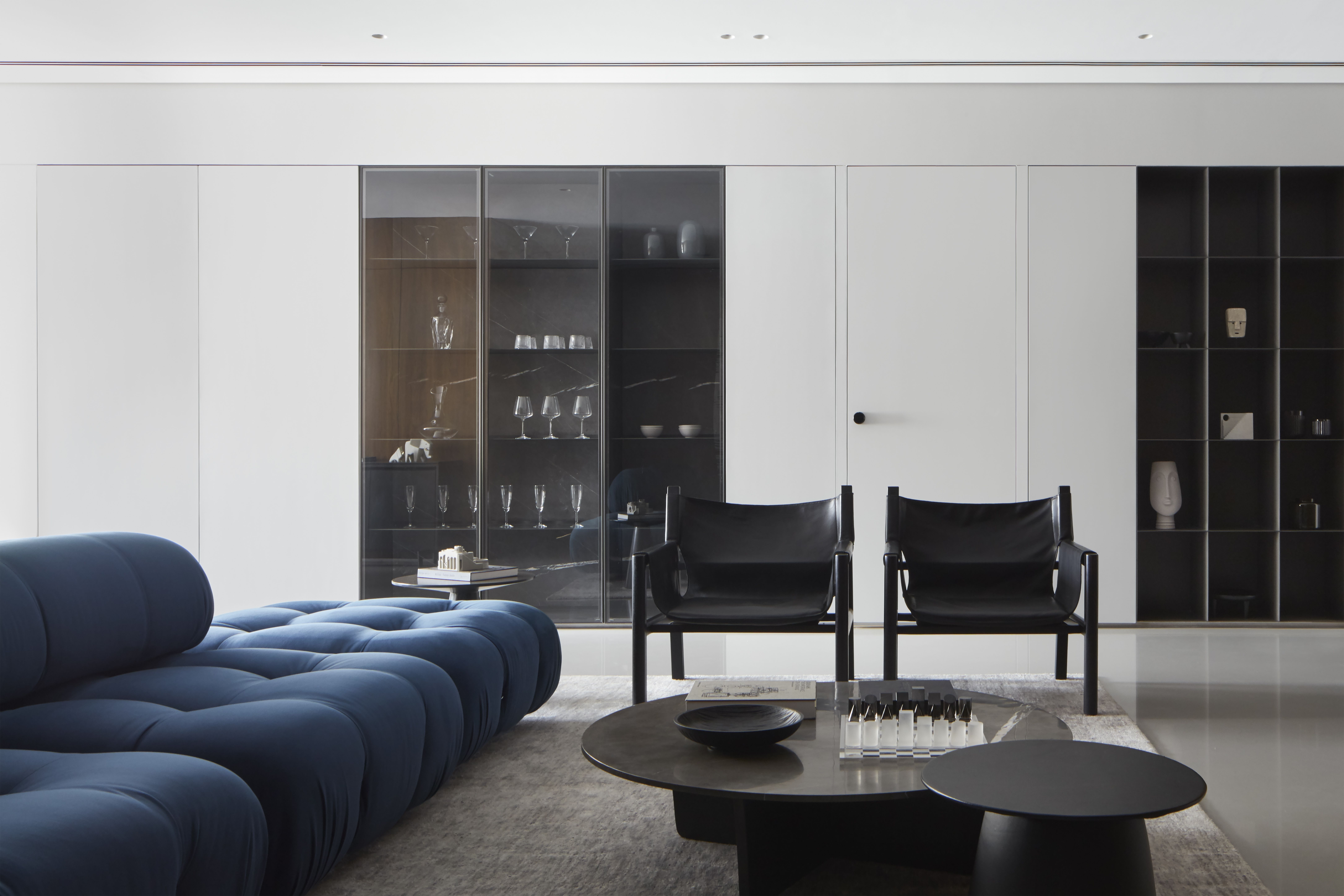 Lees oor projek Flat Muse