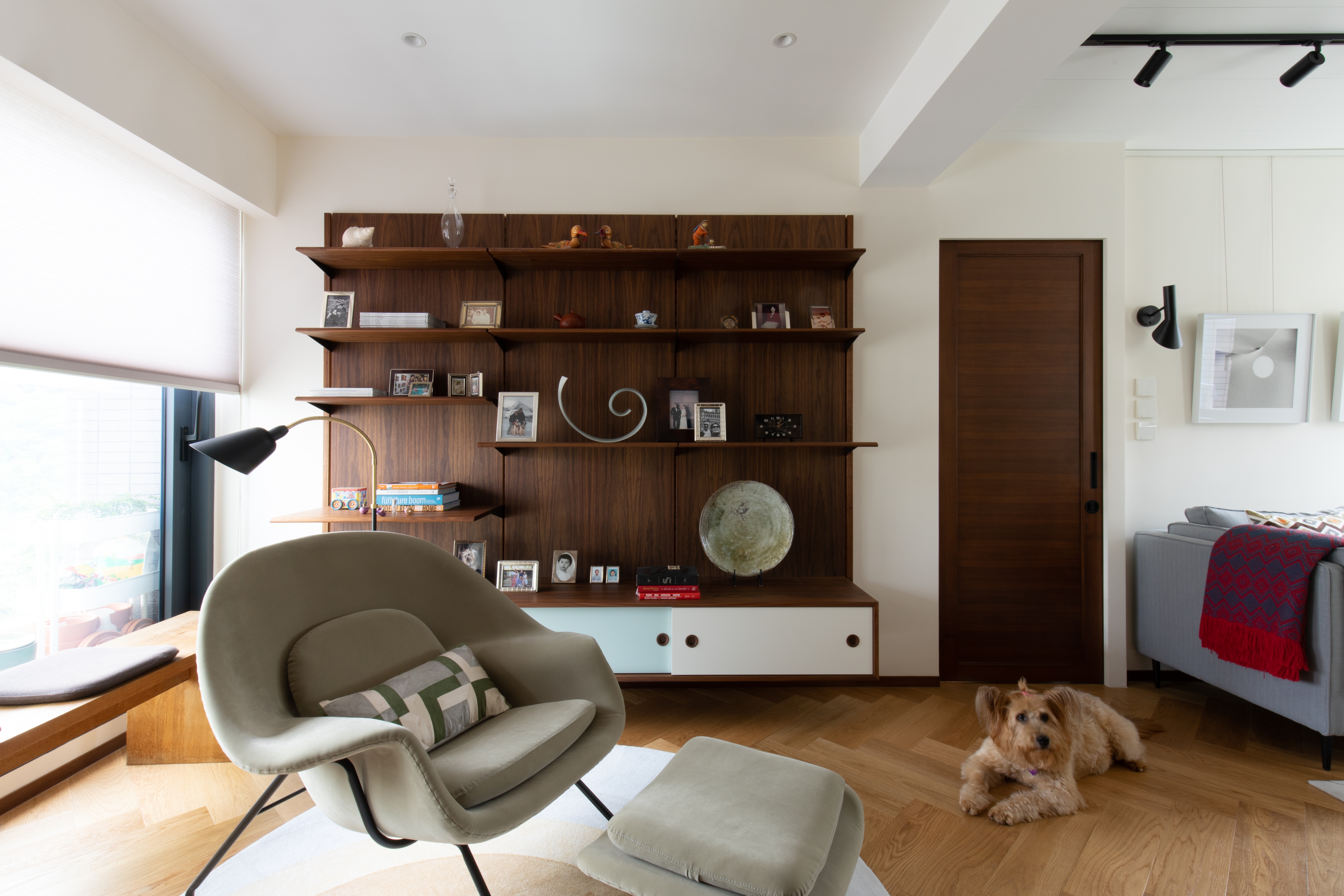 Read about project Wan Chai Mid-Leveles