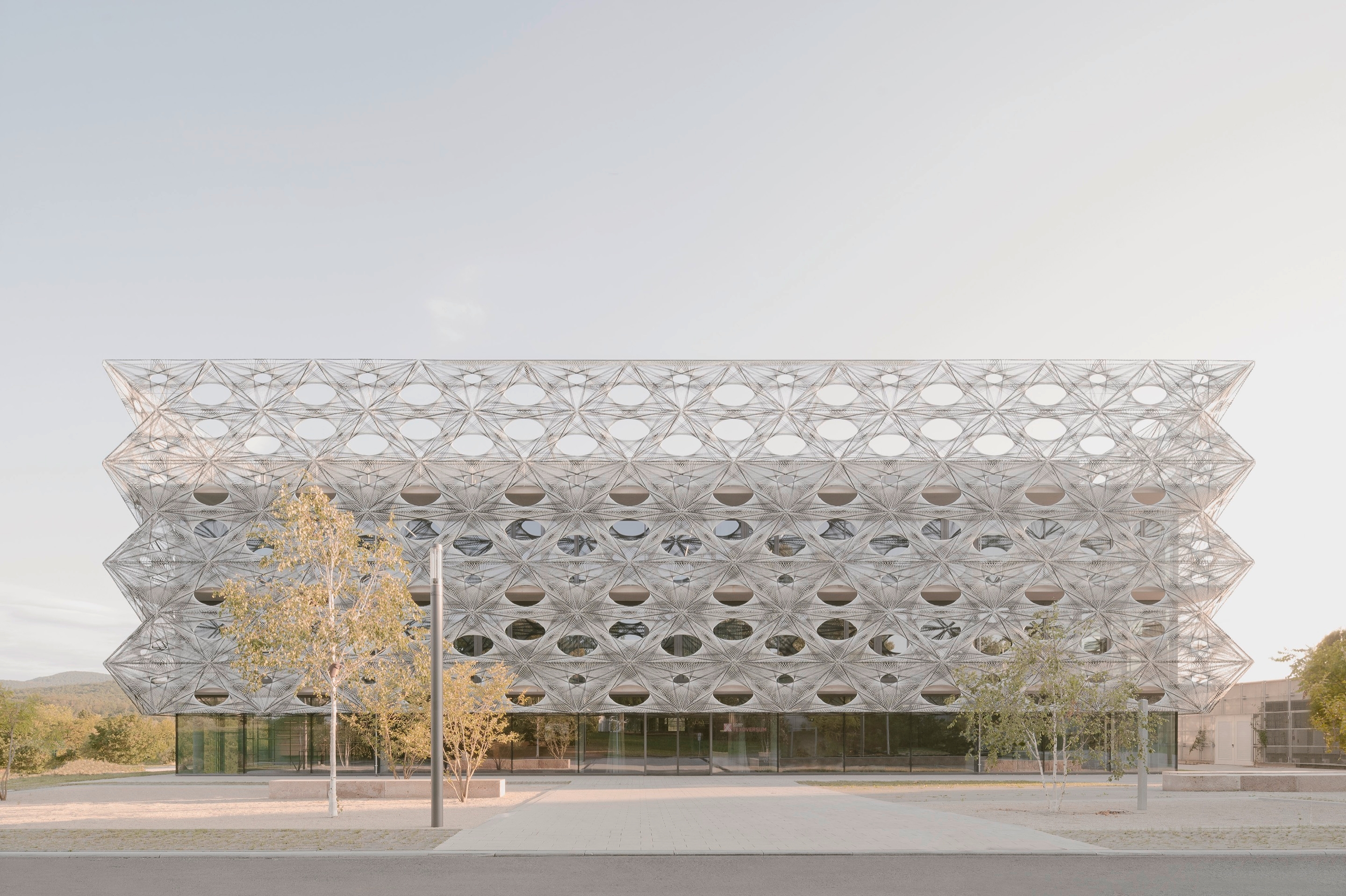 Texoversum Innovation Center – Discover project by