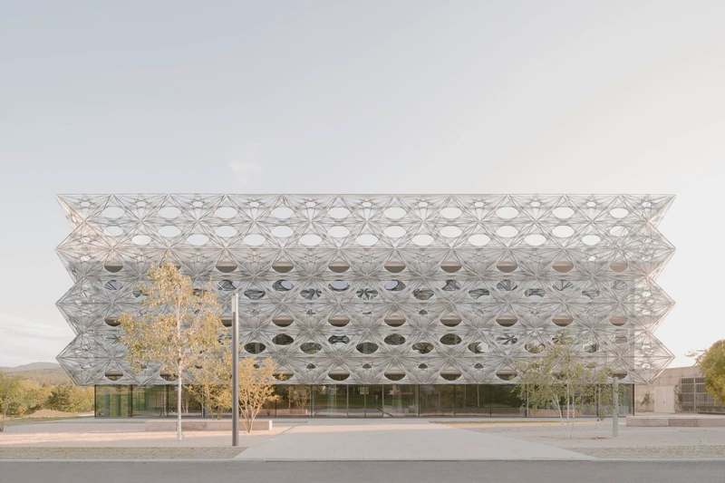 Texoversum Innovation Center – Discover project by