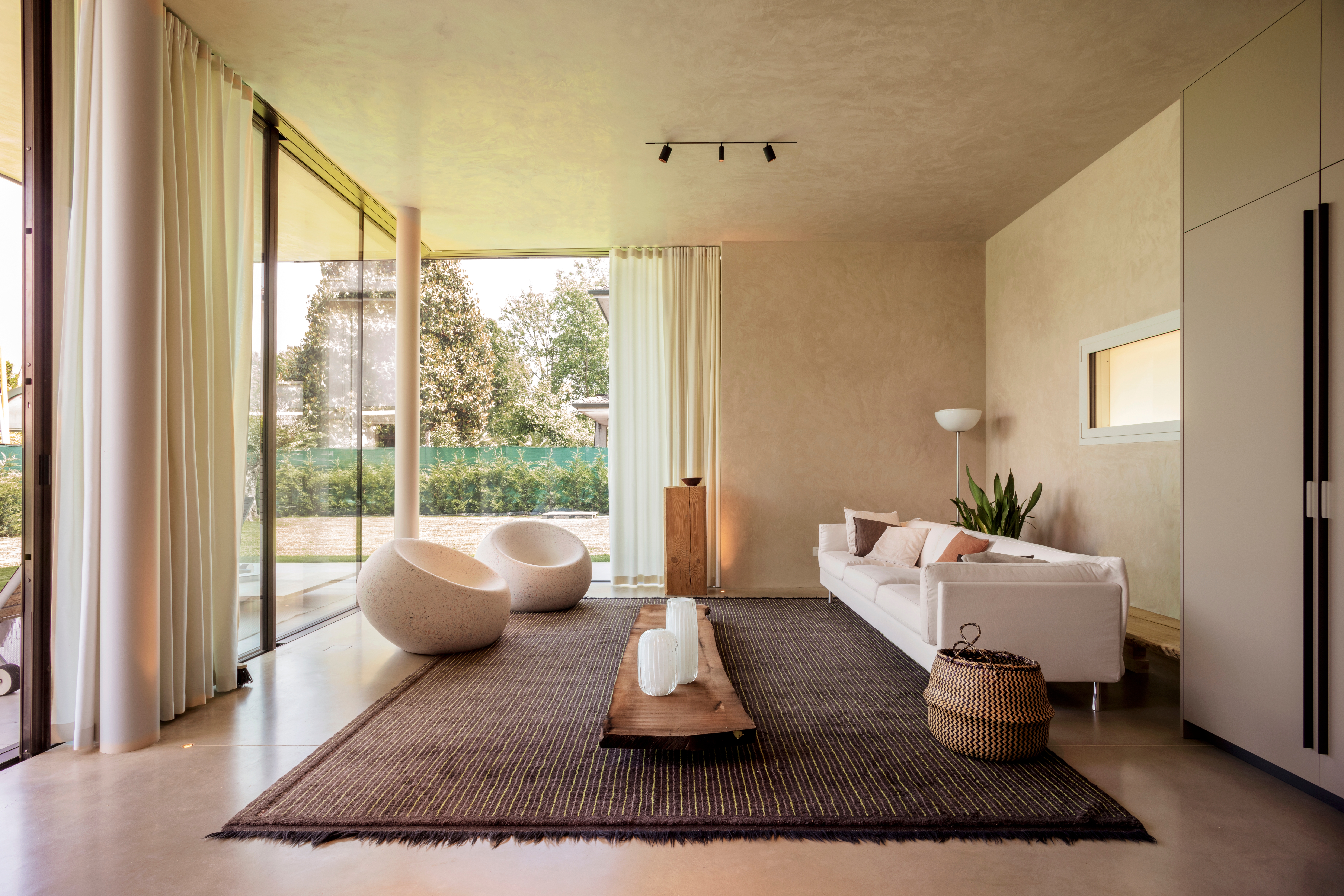 Read about project House MG